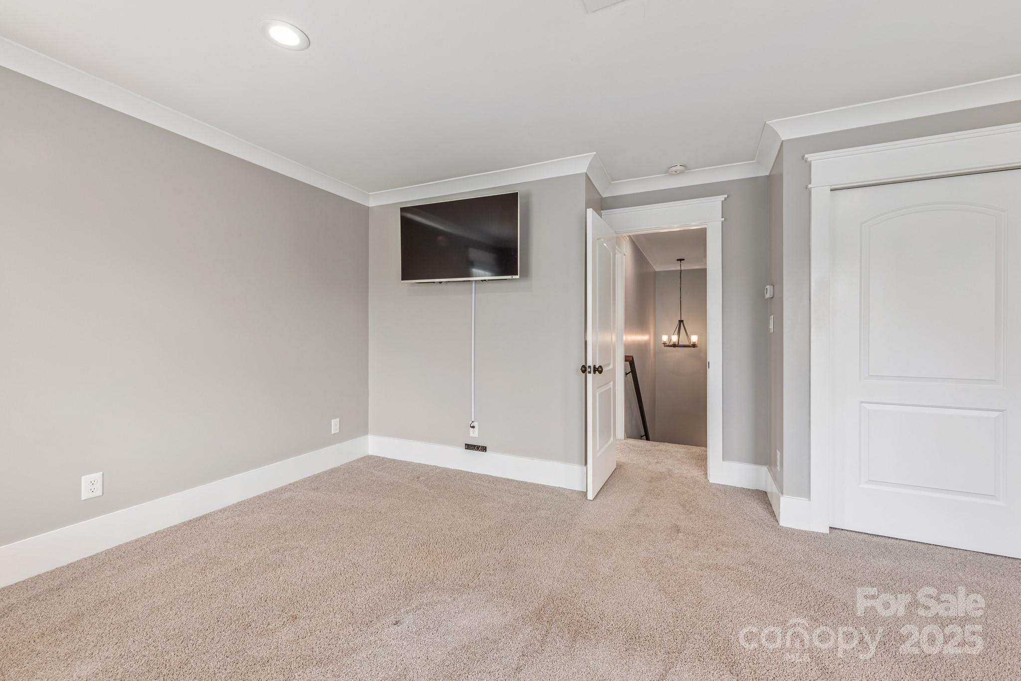 Hoskins - Residential