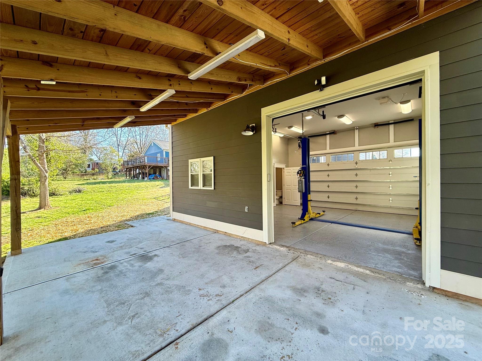 Hoskins - Residential