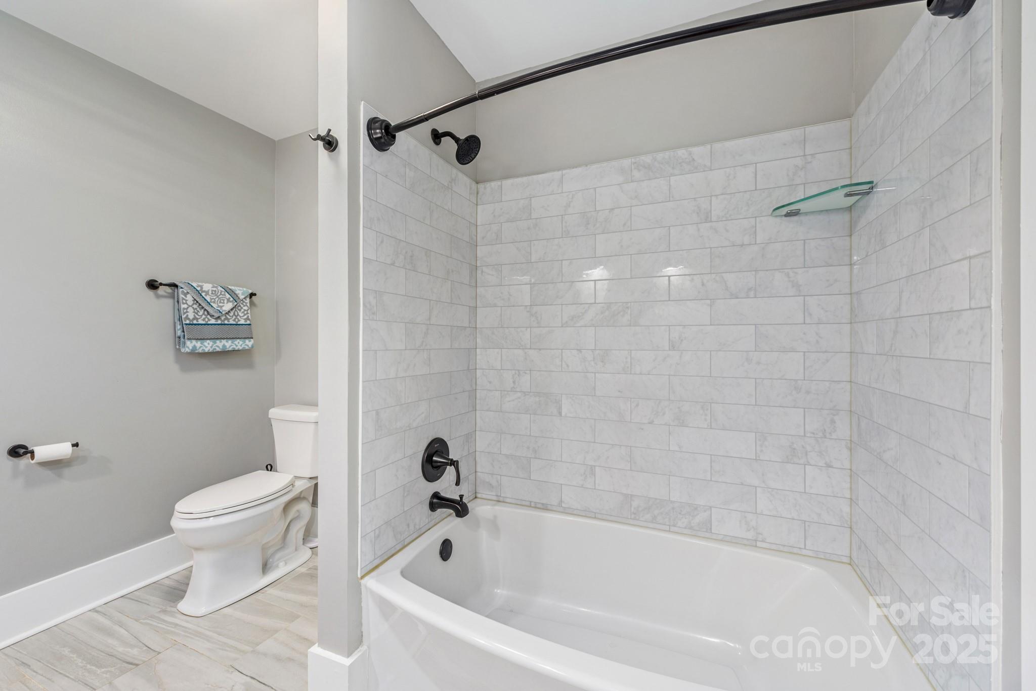 Hoskins - Residential