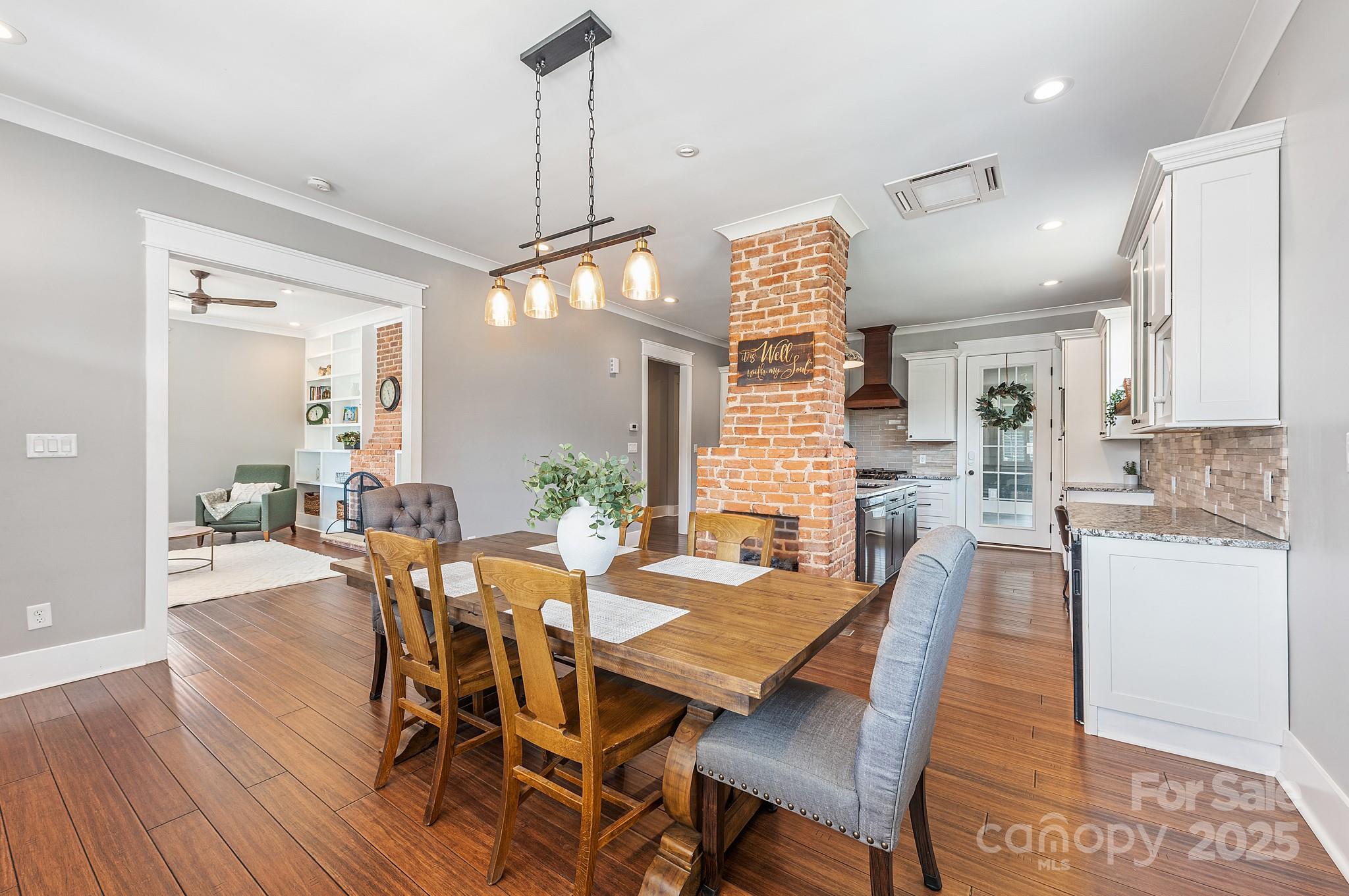 Hoskins - Residential