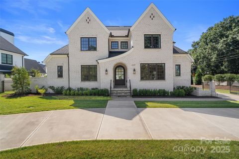 2147 Sharon Avenue Charlotte NC 28211