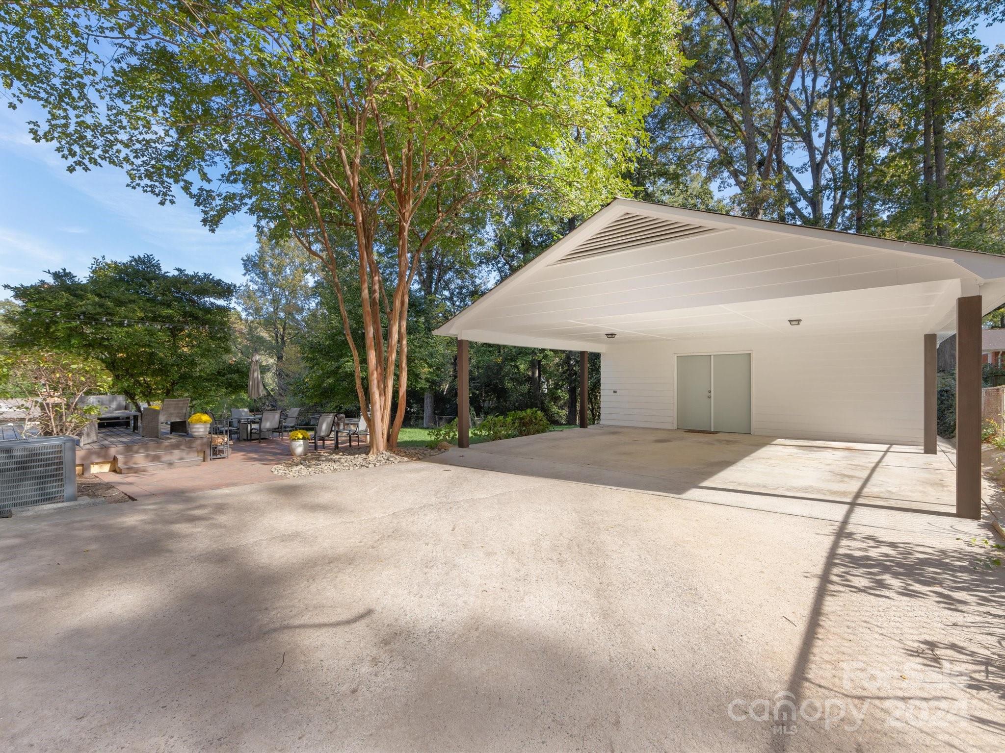 Montclaire - Residential