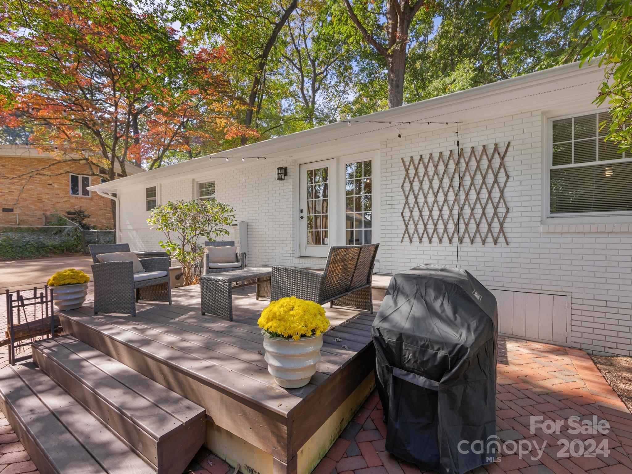 Montclaire - Residential