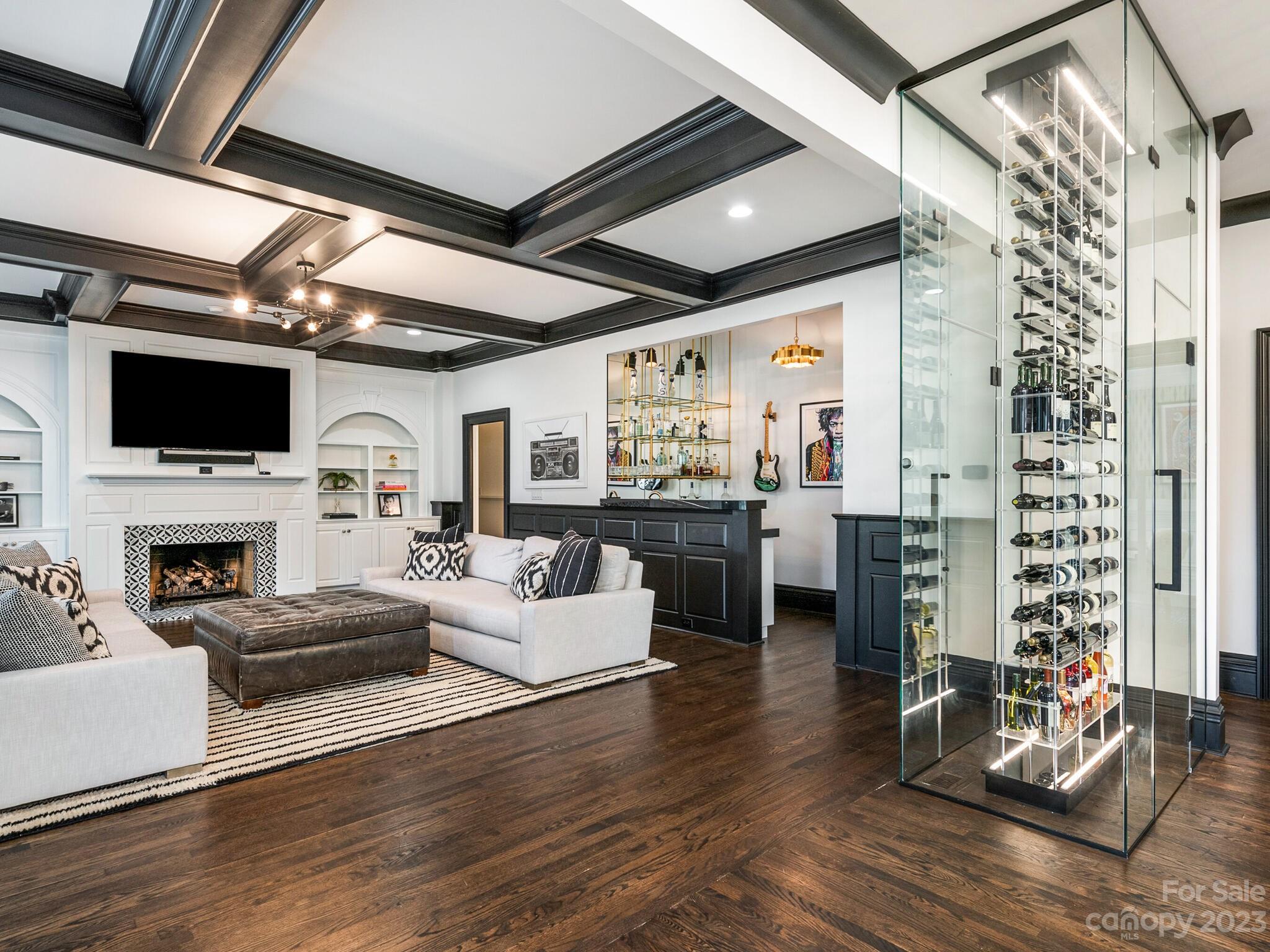 Seven Eagles - Residential