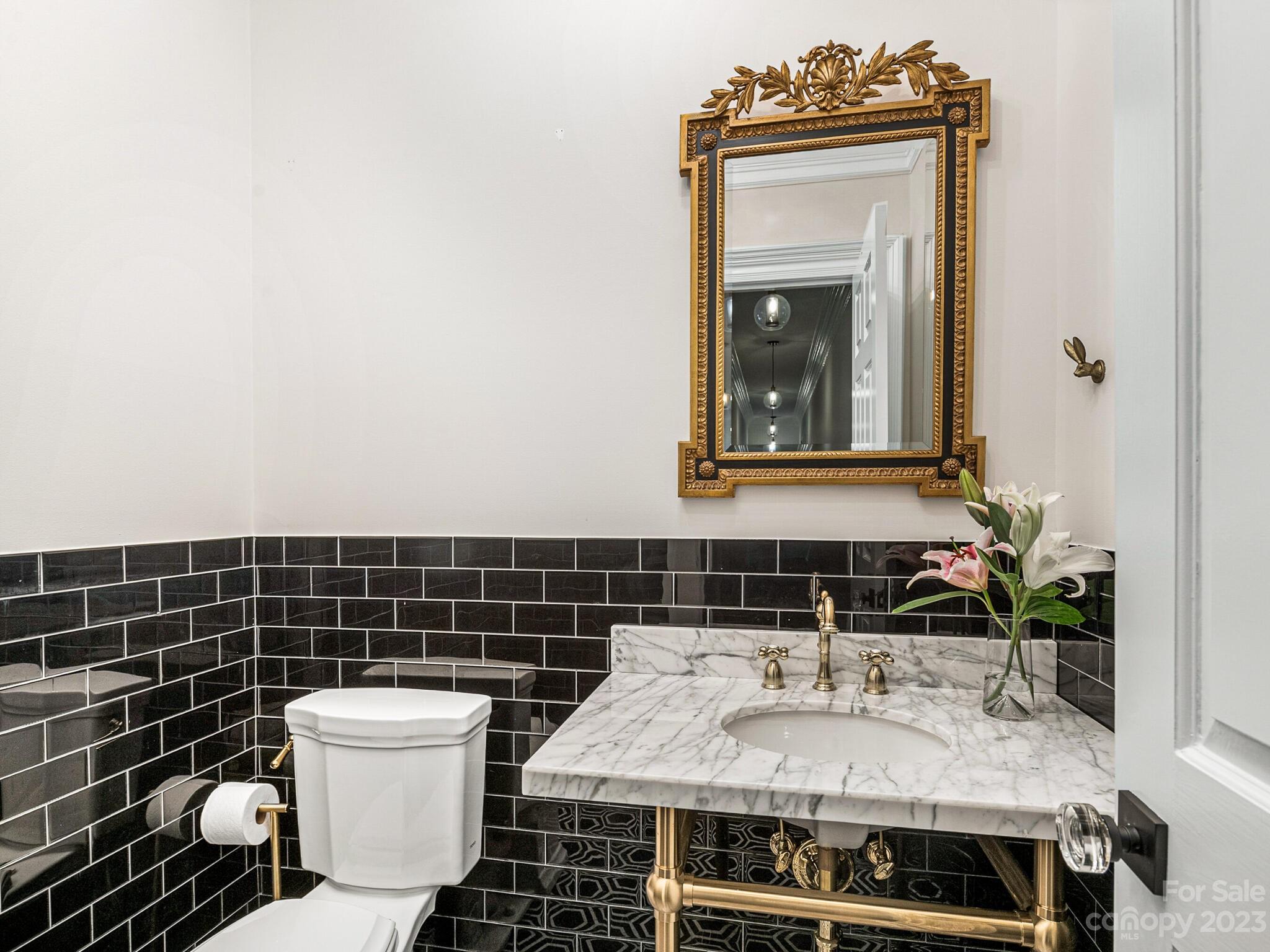 Seven Eagles - Residential