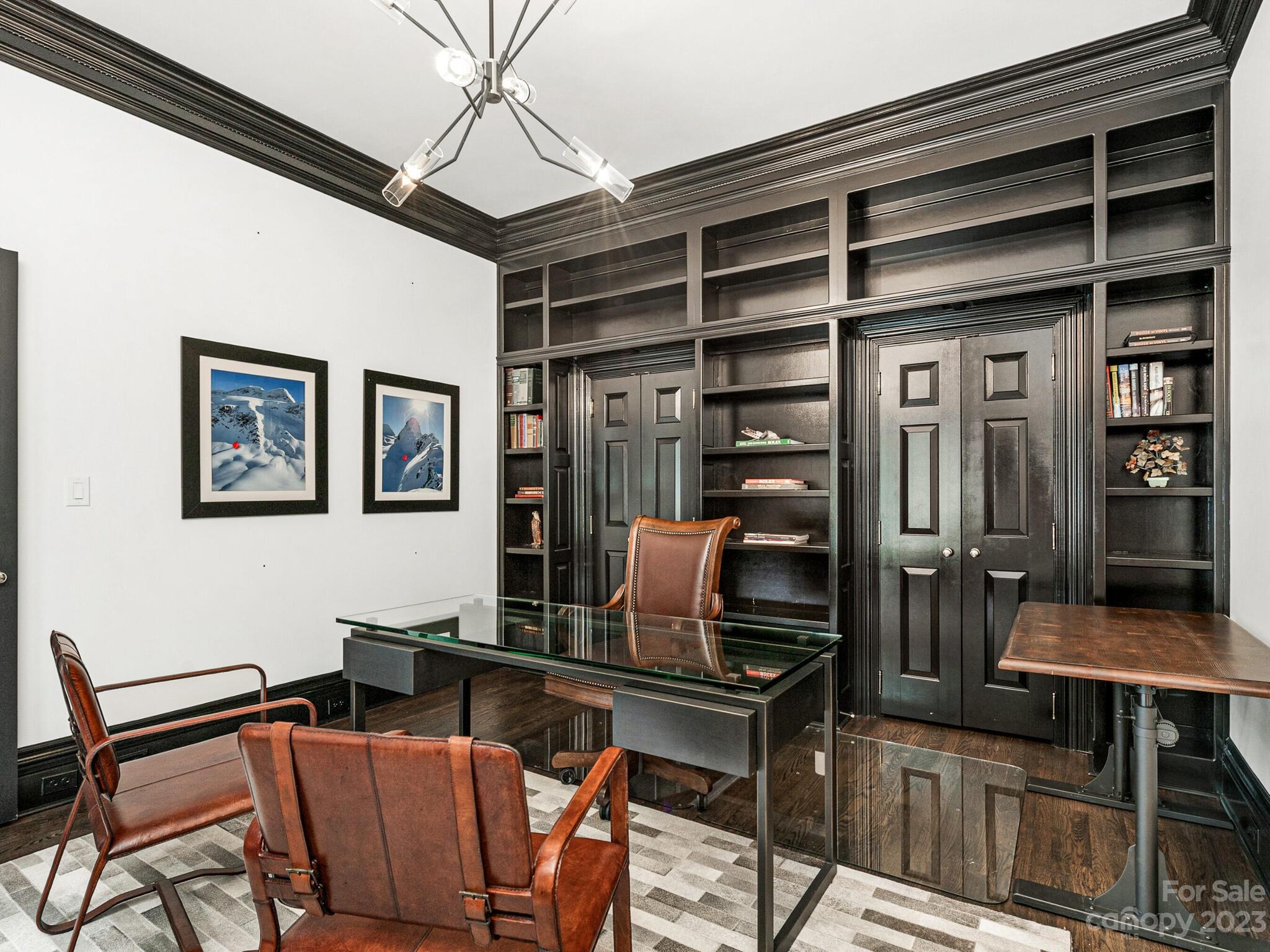 Seven Eagles - Residential