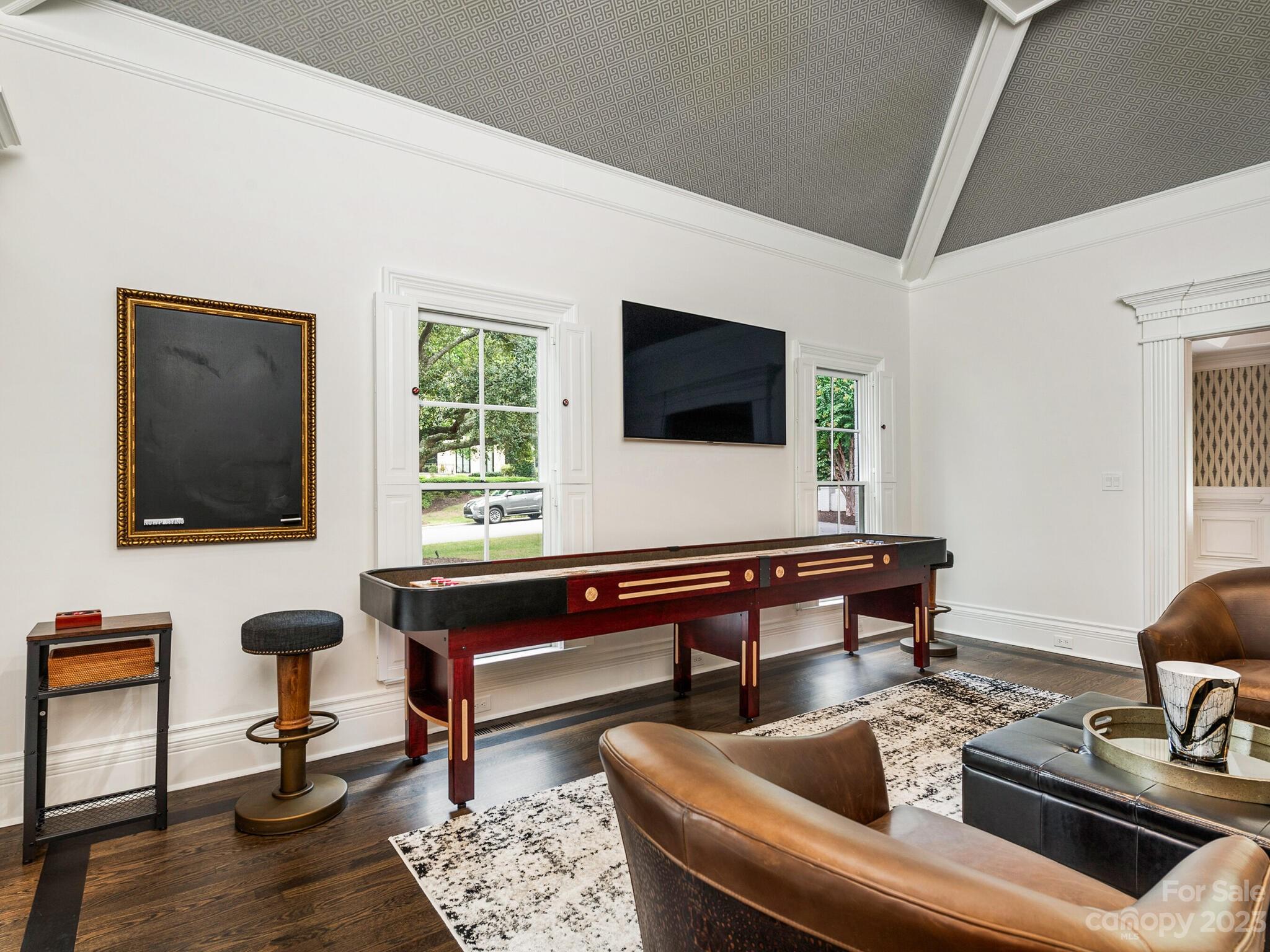 Seven Eagles - Residential