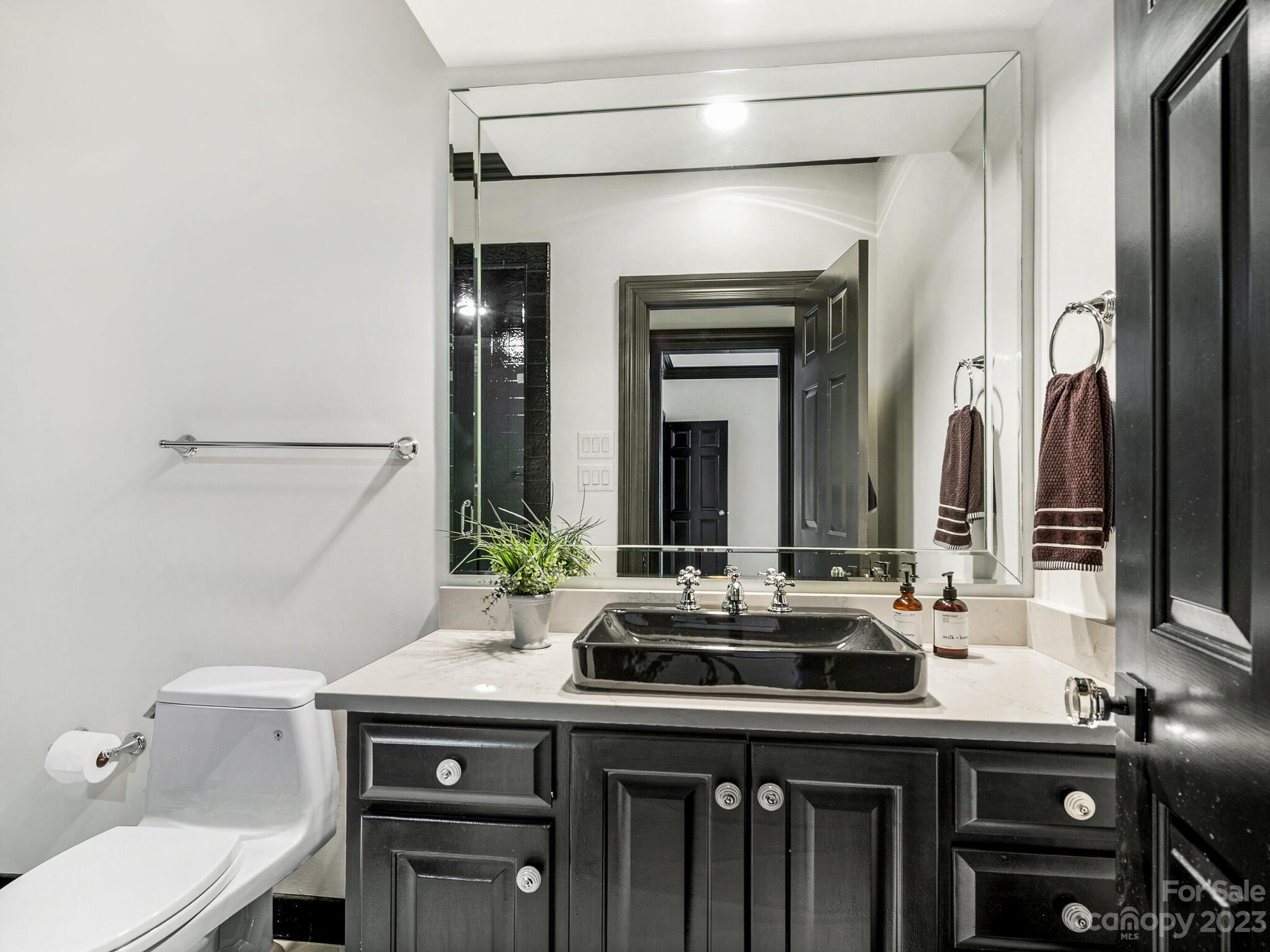 Seven Eagles - Residential