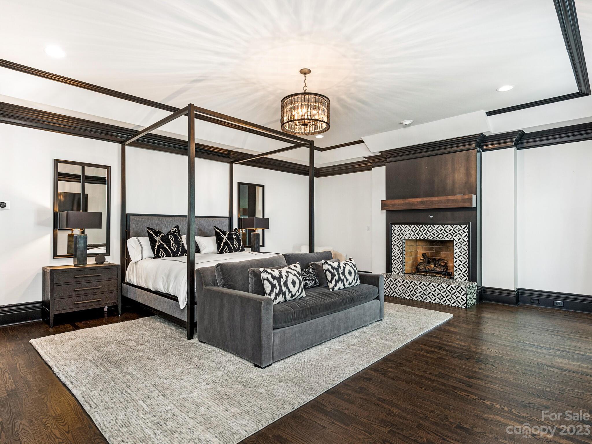 Seven Eagles - Residential