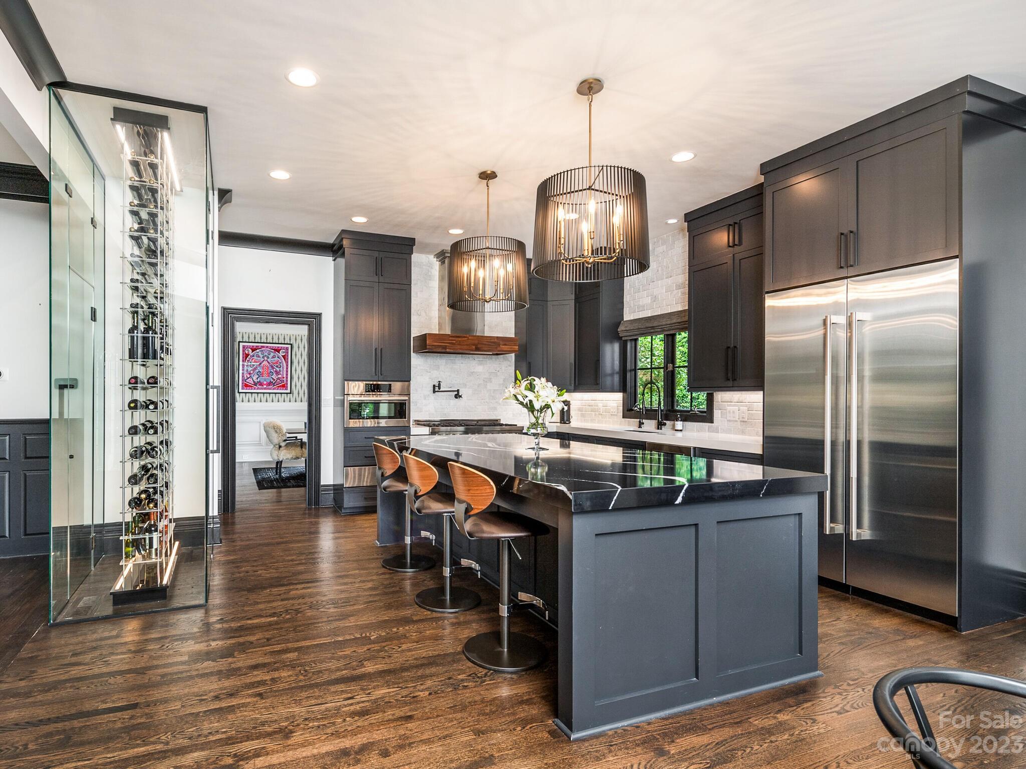 Seven Eagles - Residential