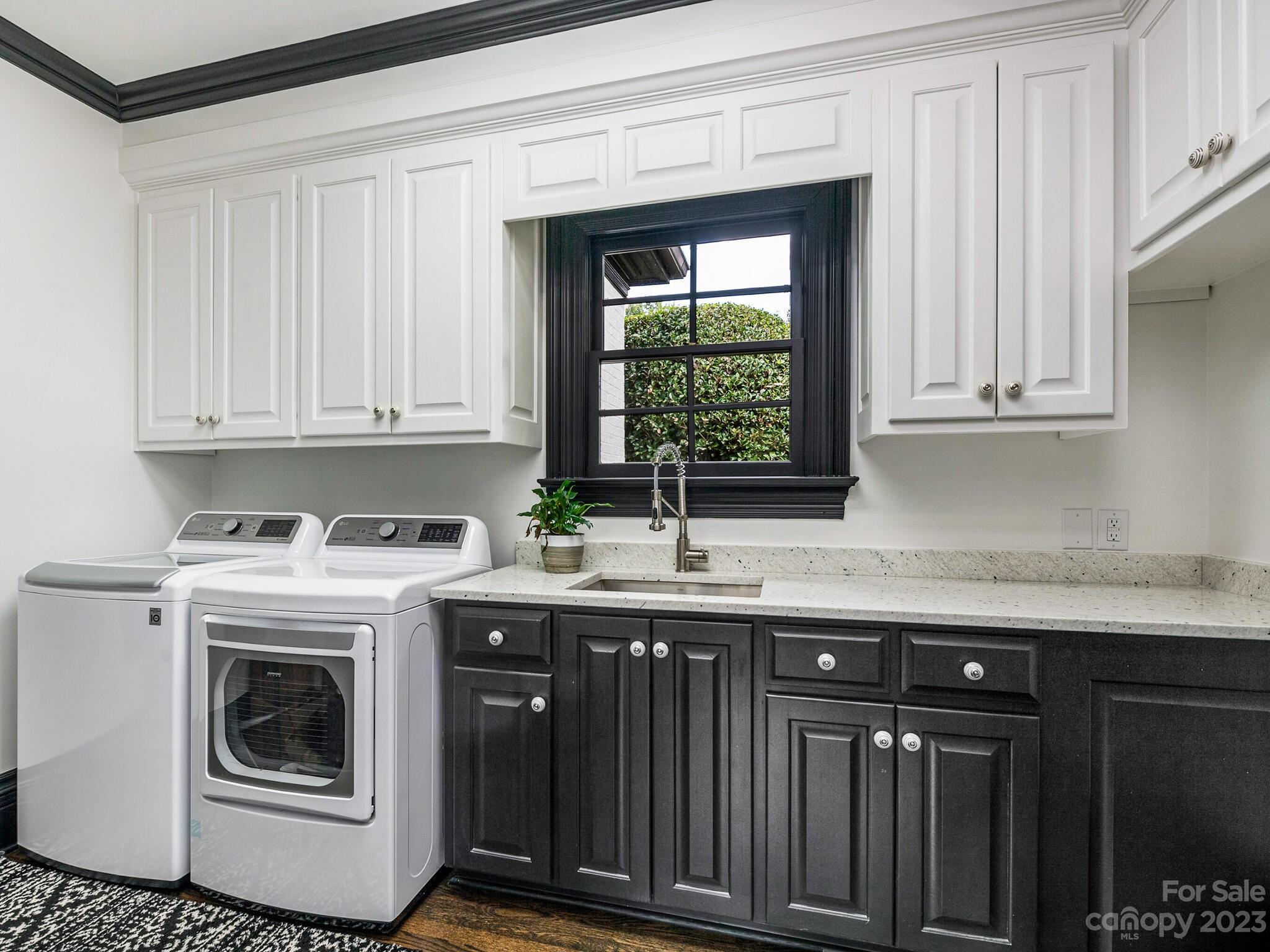 Seven Eagles - Residential