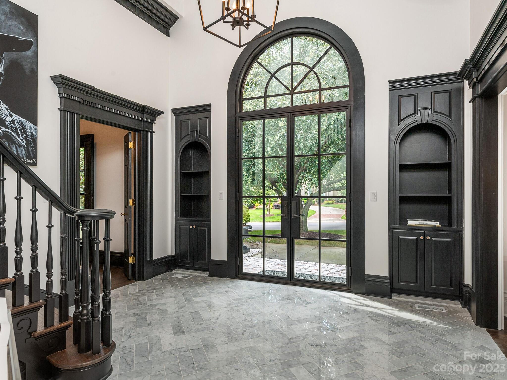 Seven Eagles - Residential