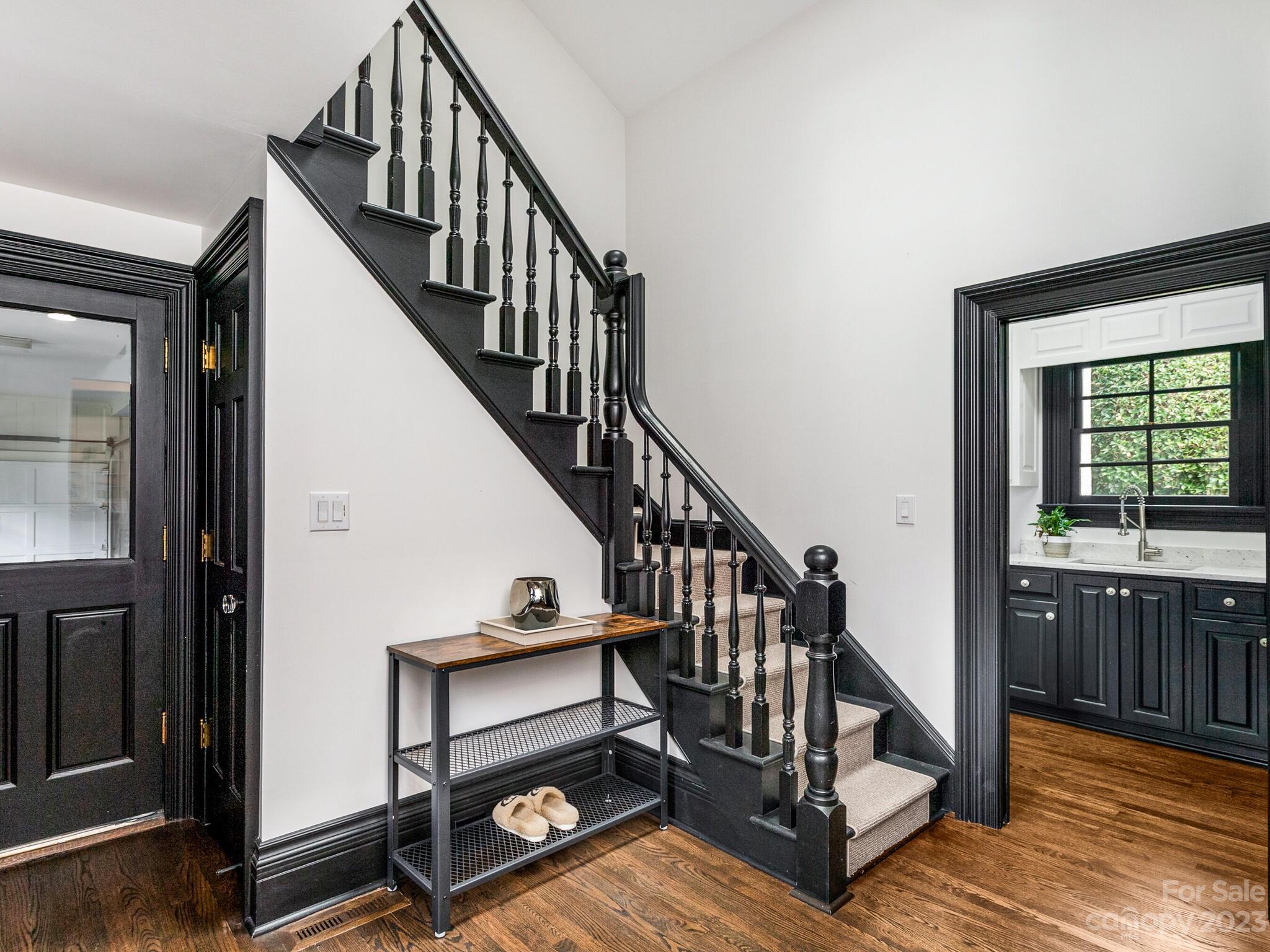 Seven Eagles - Residential