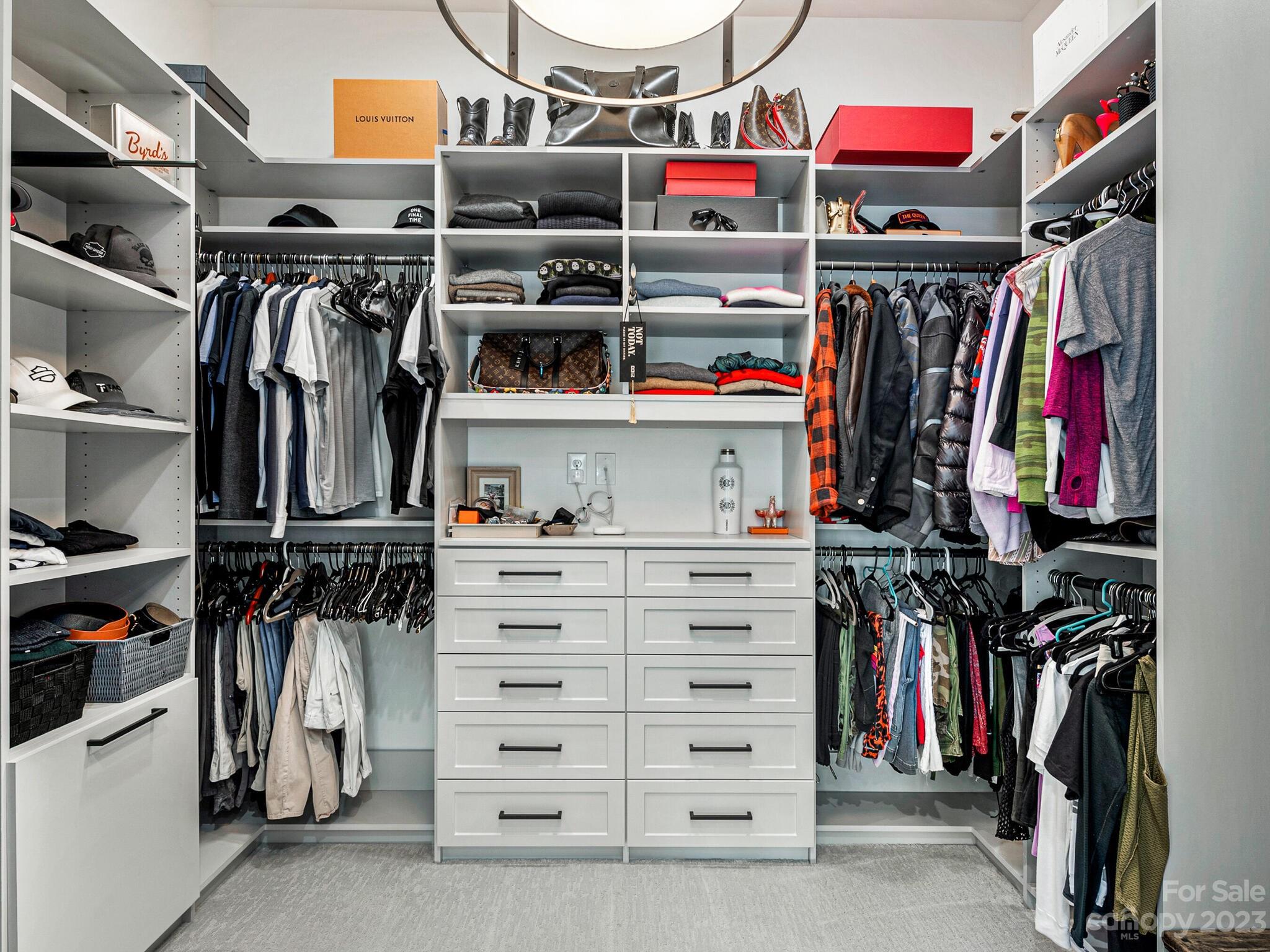 Seven Eagles - Residential