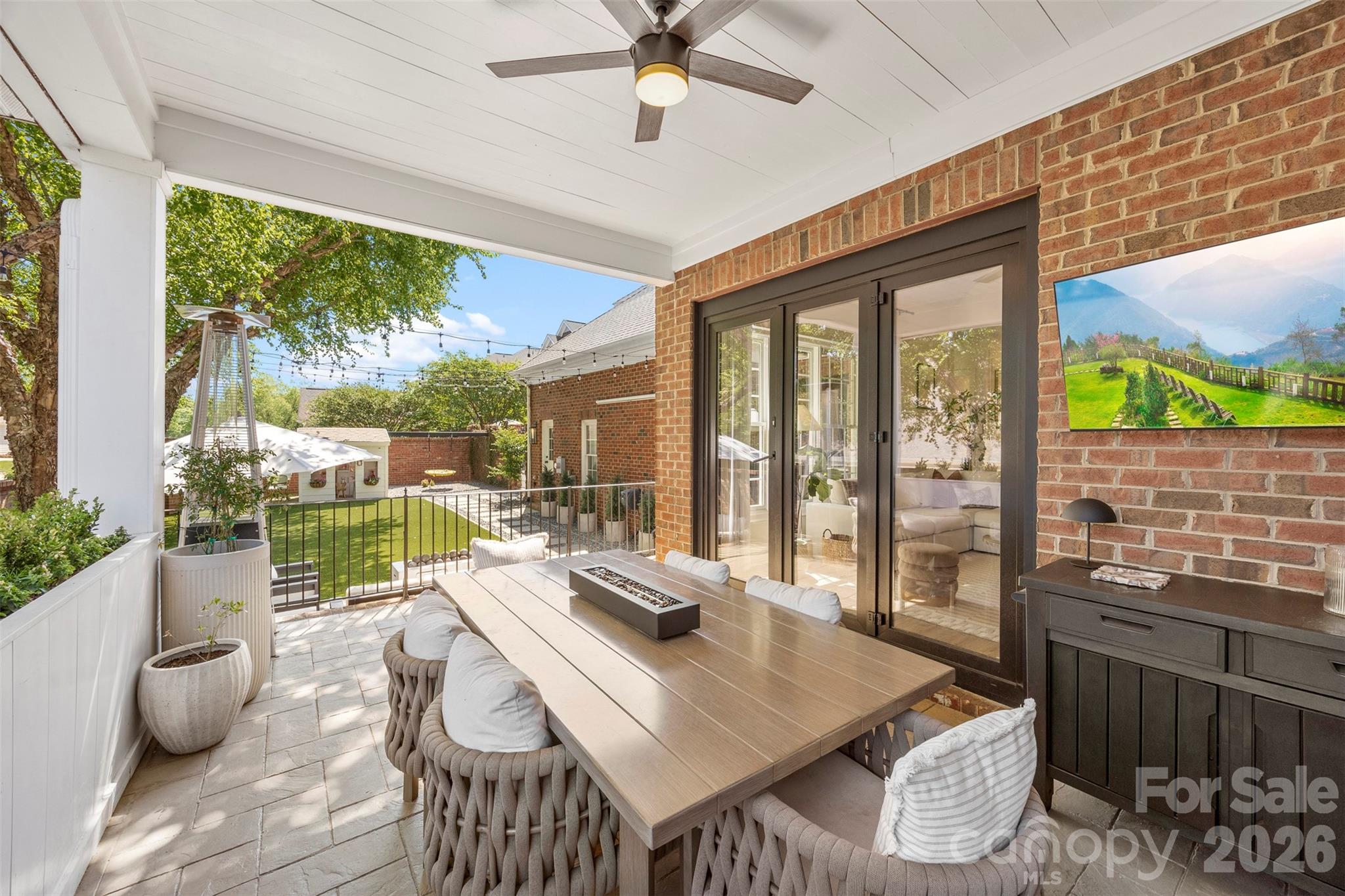 Hawthorne - Residential