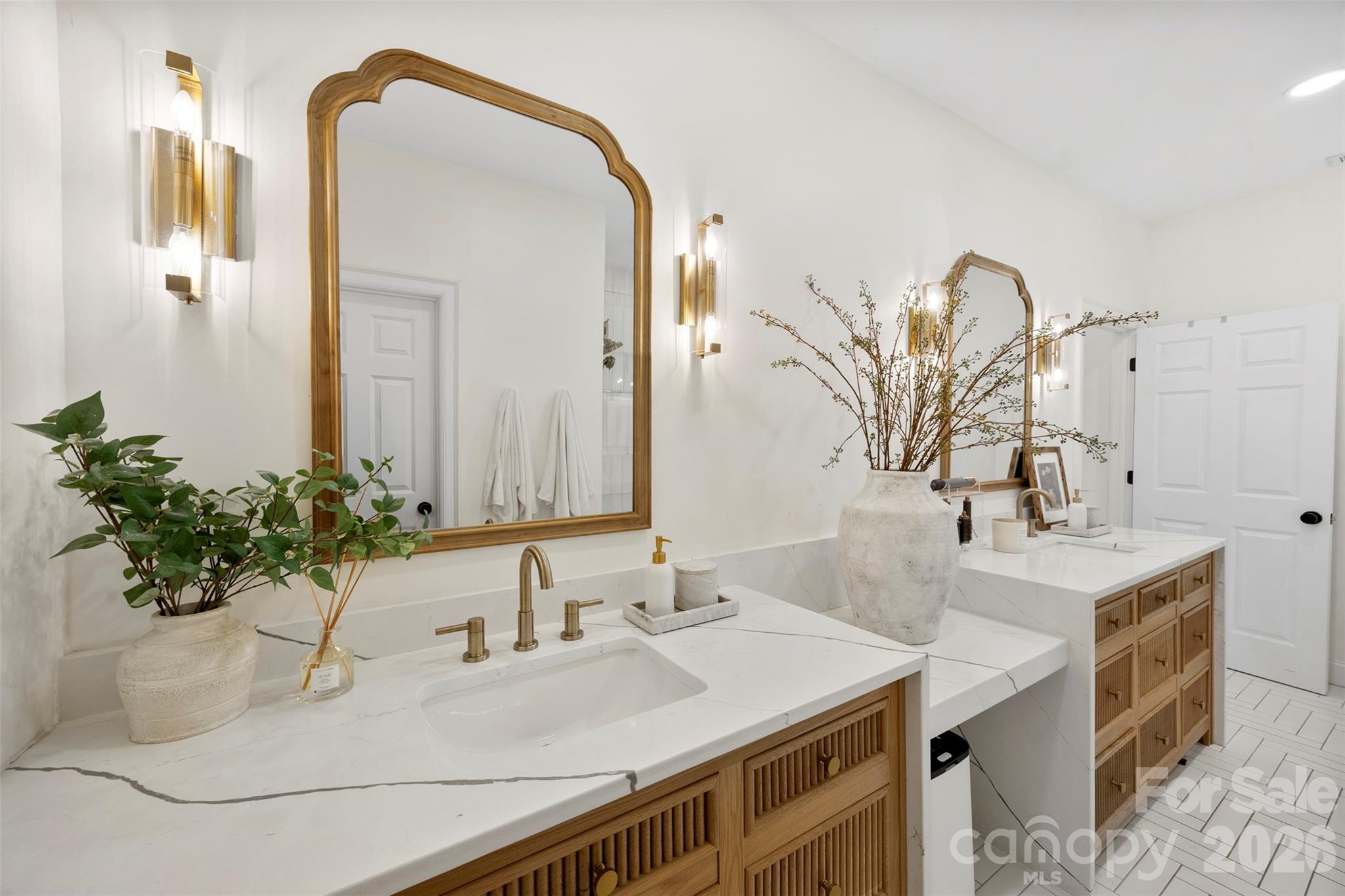 Hawthorne - Residential