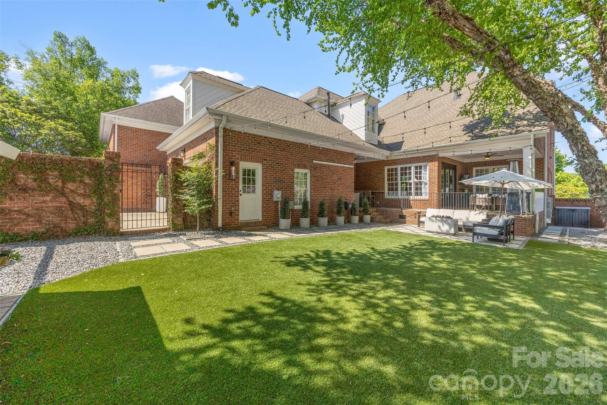 Hawthorne - Residential