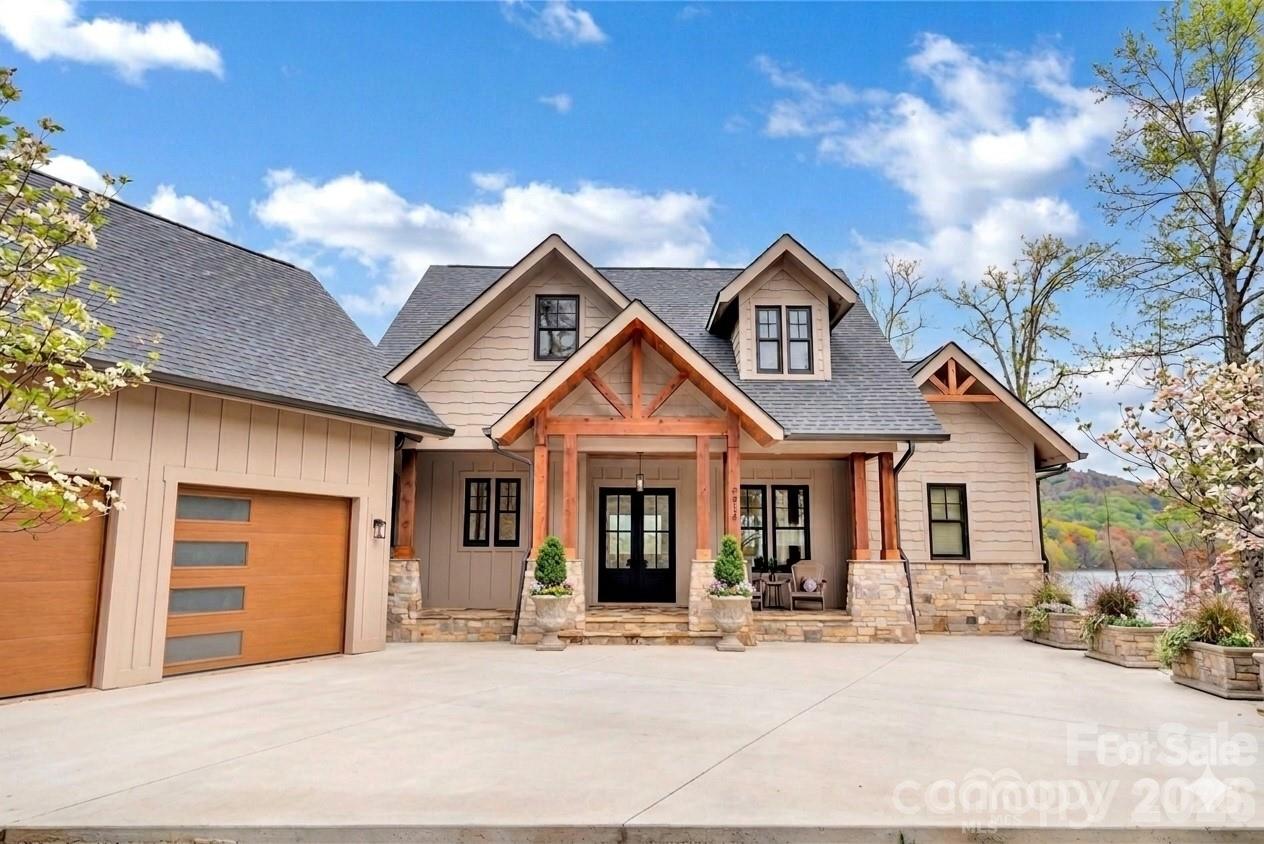 8058 Edgewater Drive