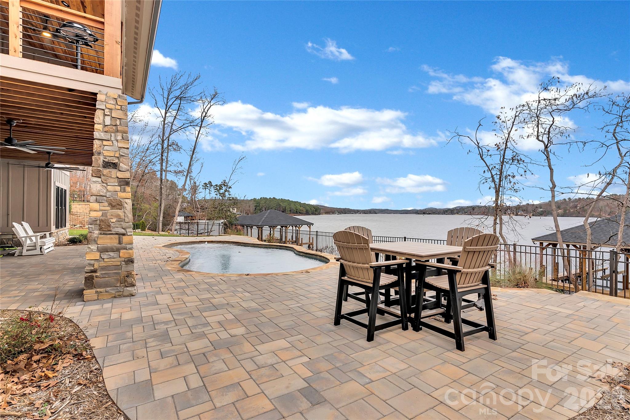 Edgewater - Residential