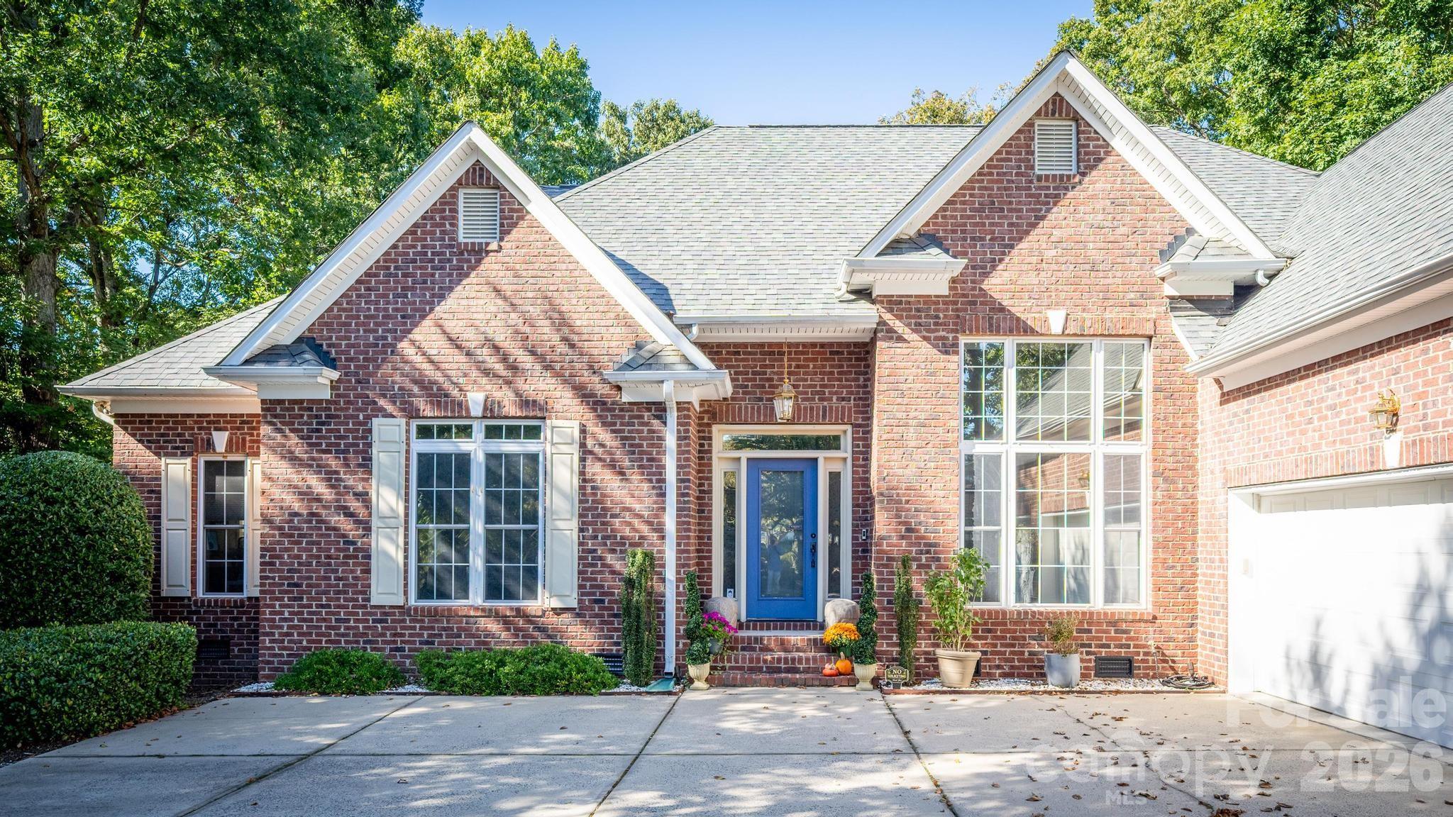 7843 Nine Iron Court