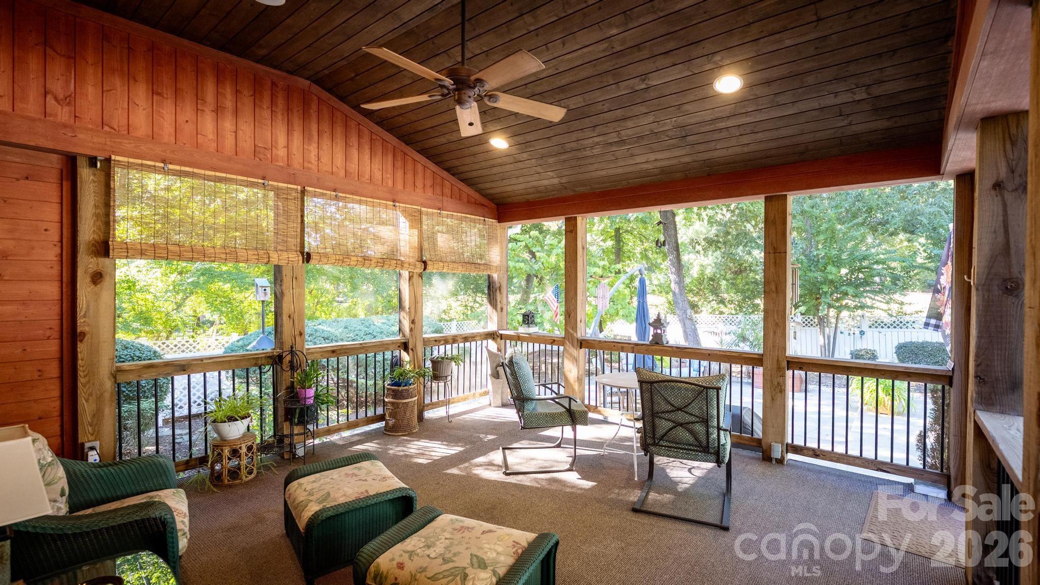 7843 Nine Iron Court