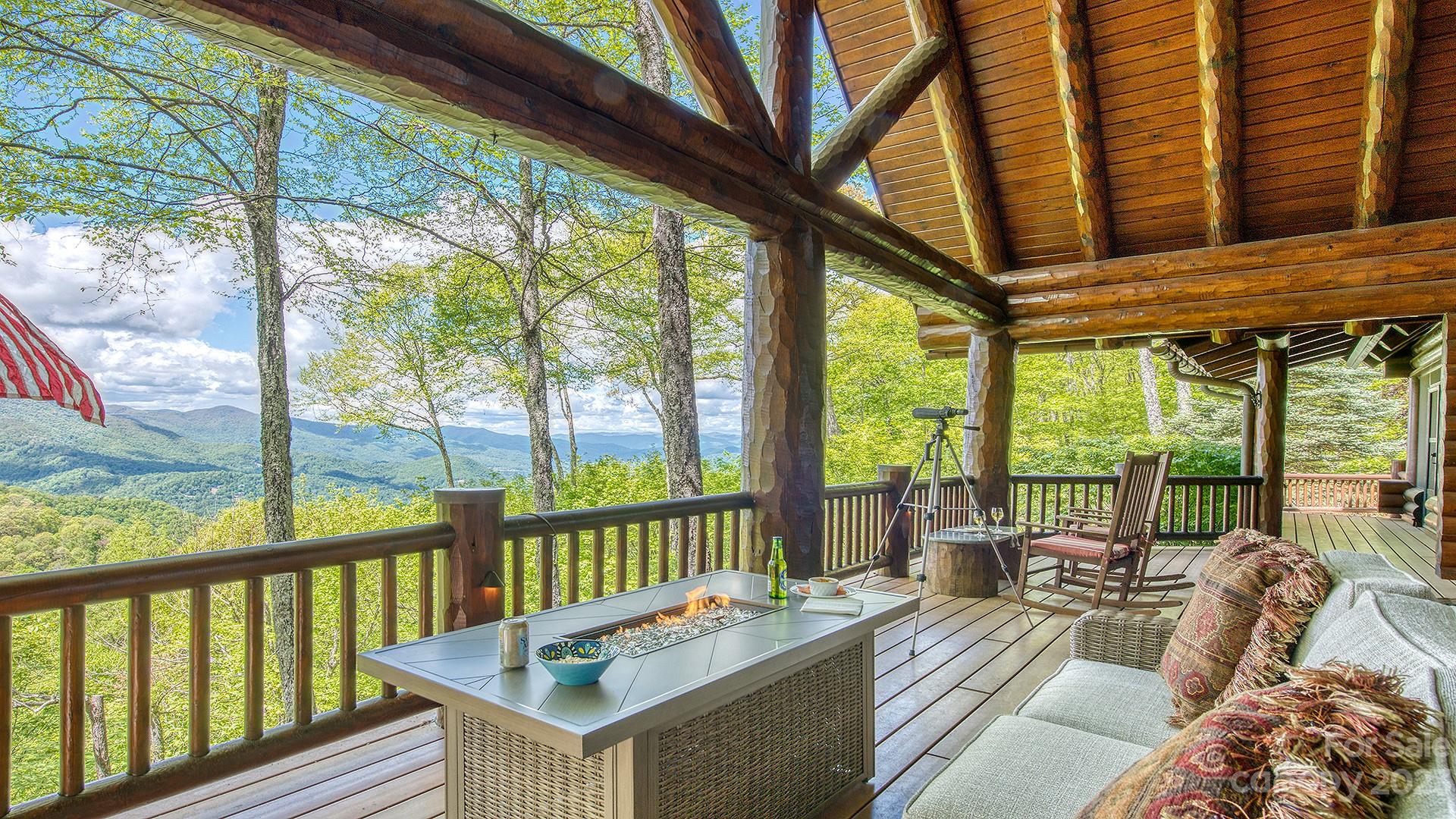 Smoky Mountain Retreat at Eagles Nest - Residential