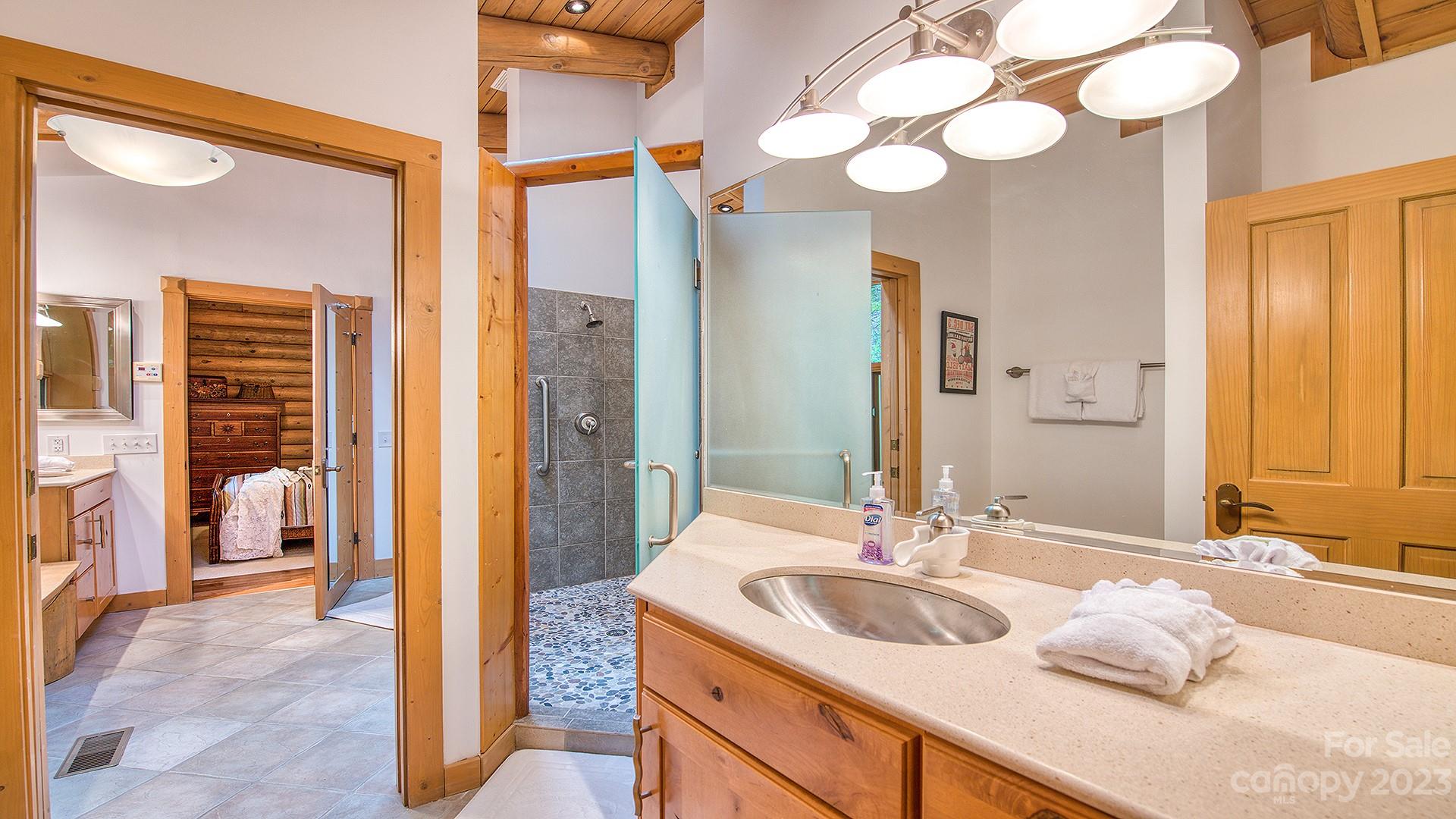 Smoky Mountain Retreat at Eagles Nest - Residential