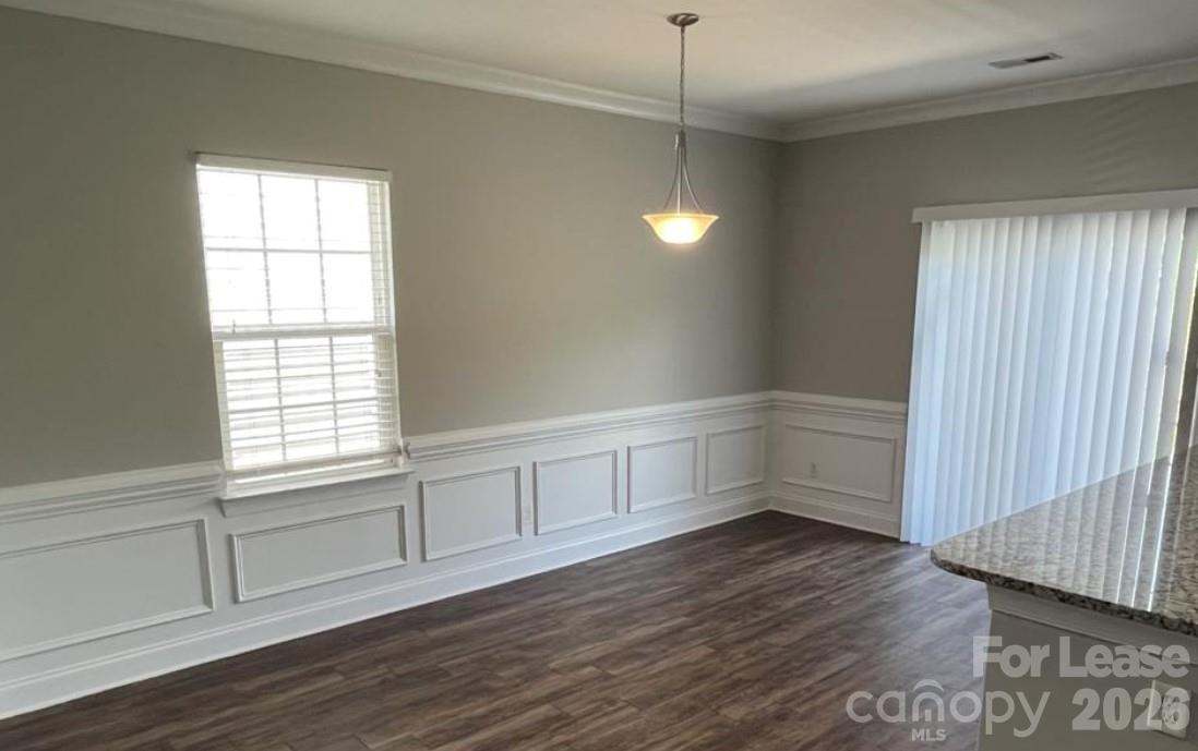 340 Halton Crossing Drive SW