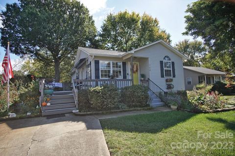 Single Family Residence in Mooresville NC 140 Commodore Loop.jpg