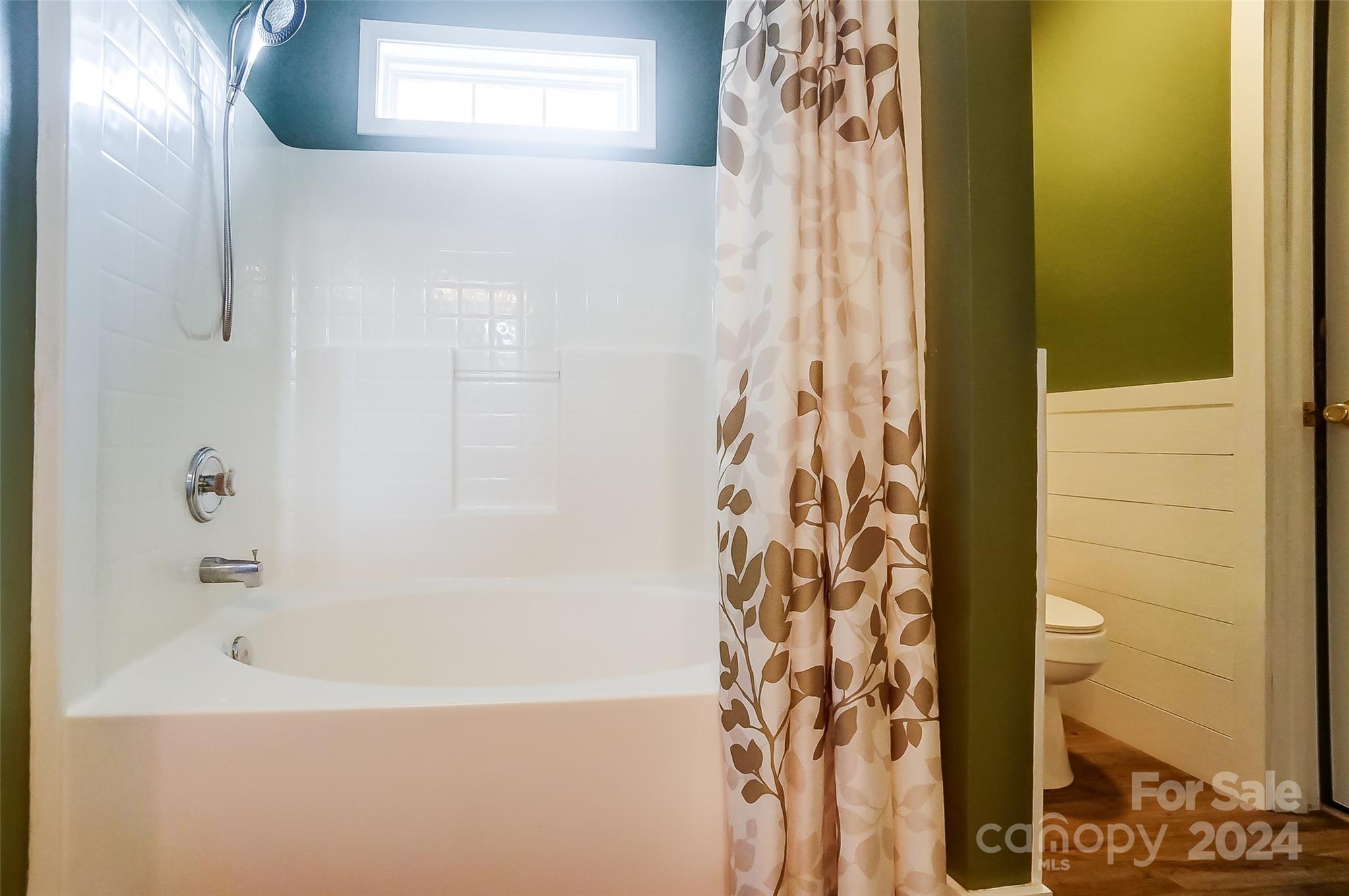 Hallmark Glen - Residential