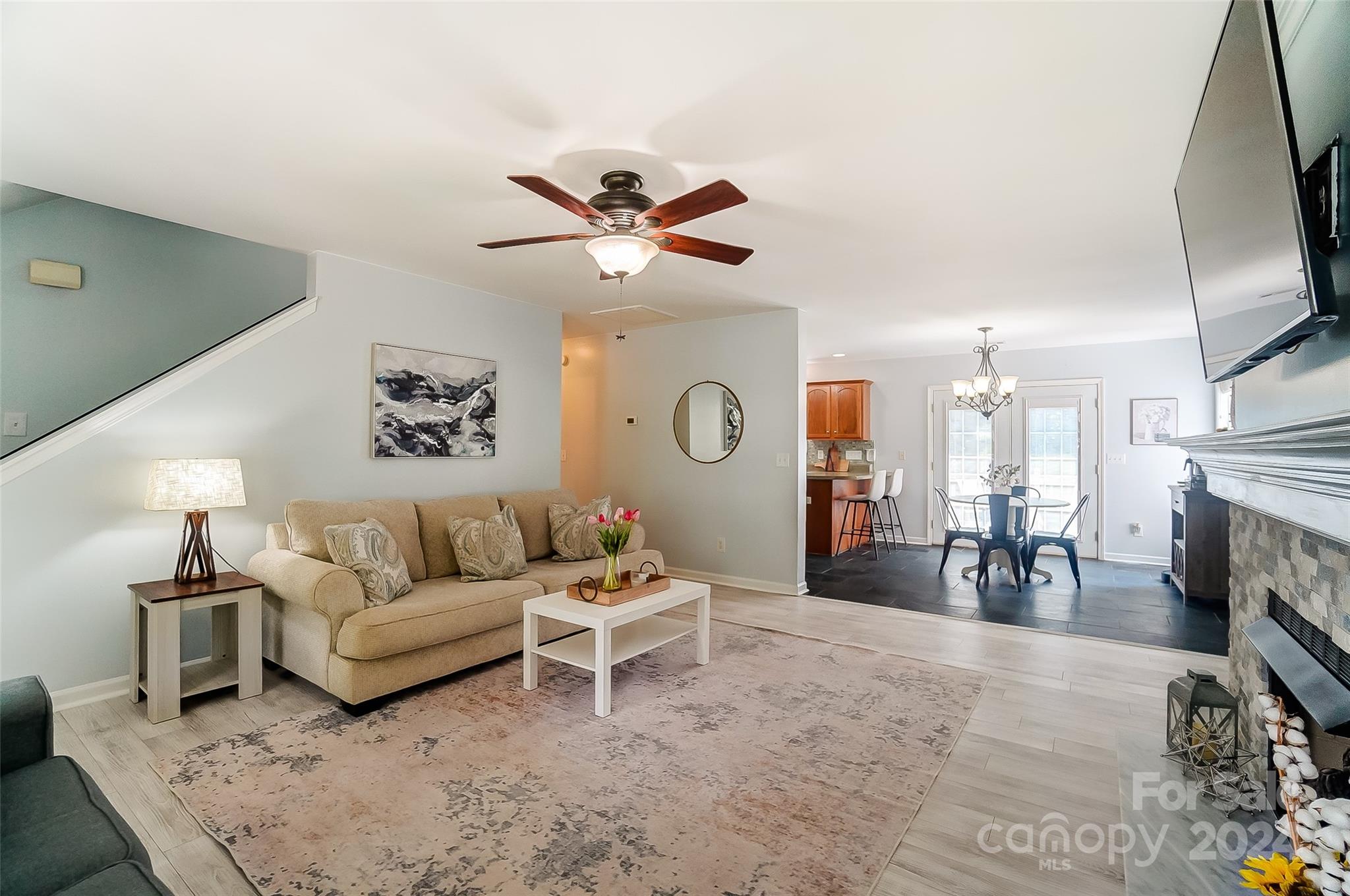 Hallmark Glen - Residential