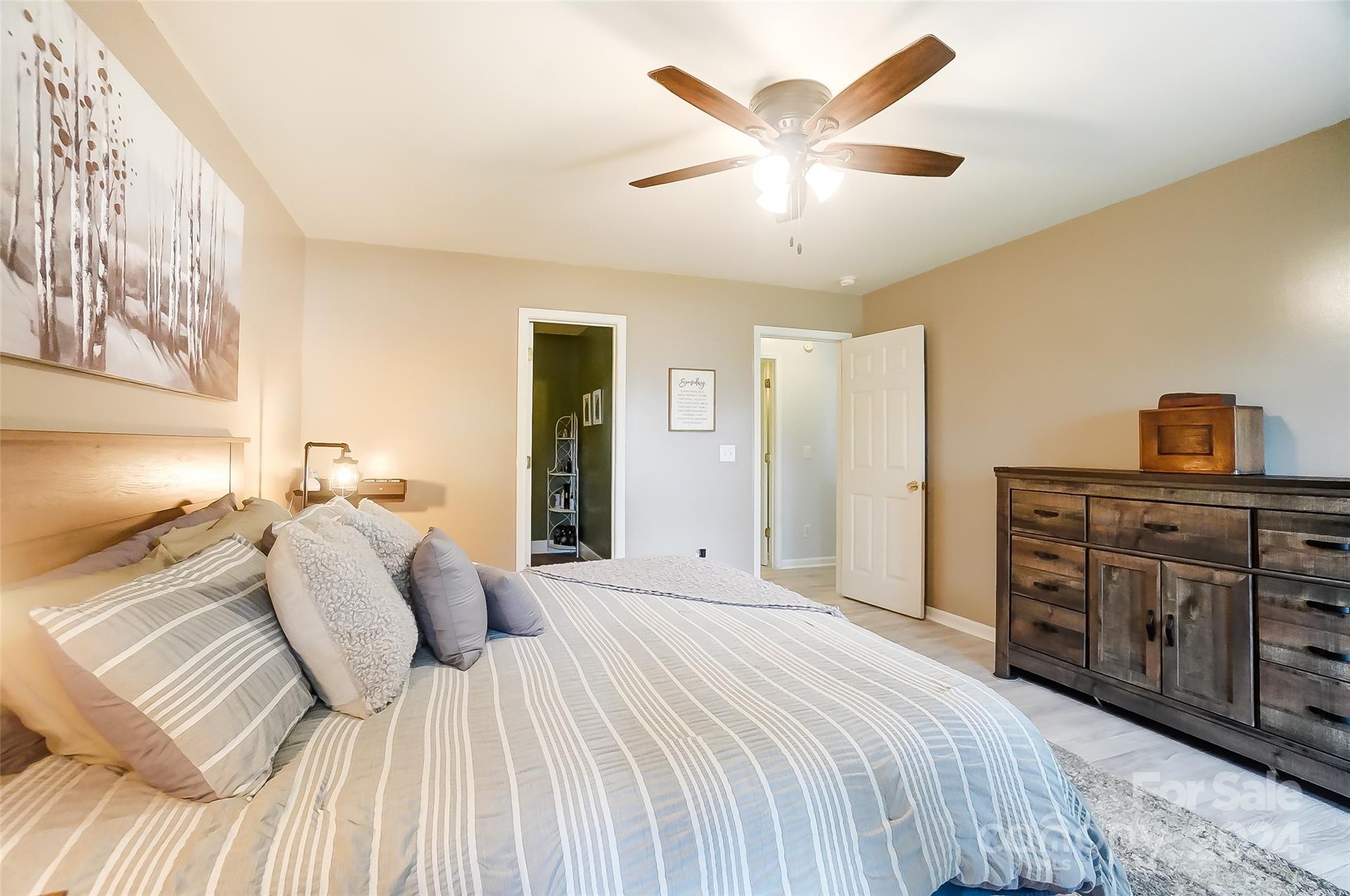 Hallmark Glen - Residential