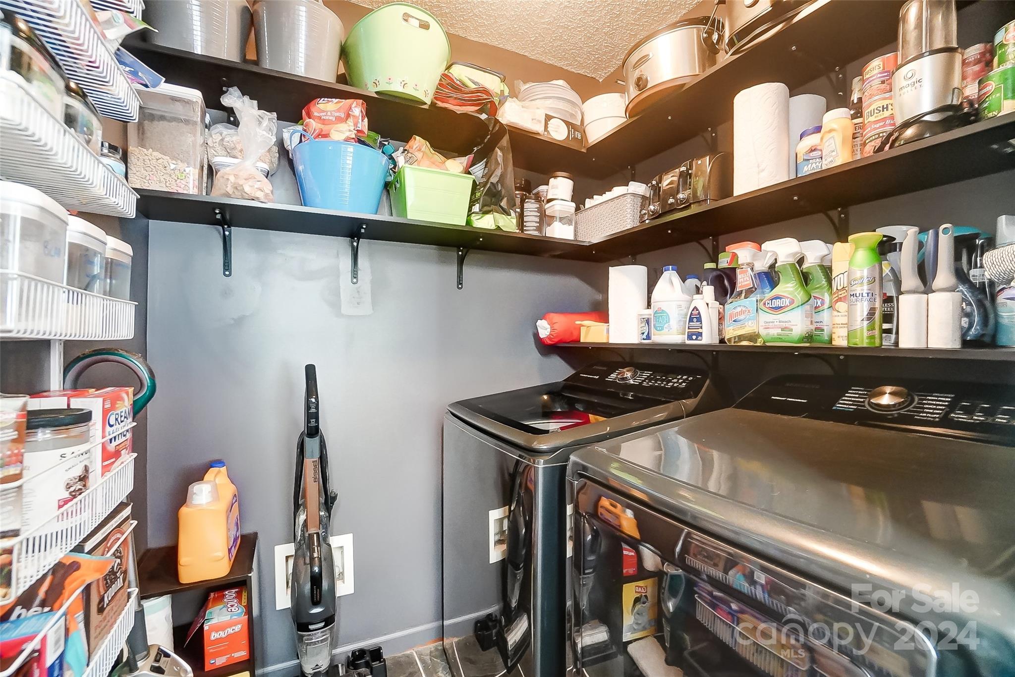 Hallmark Glen - Residential