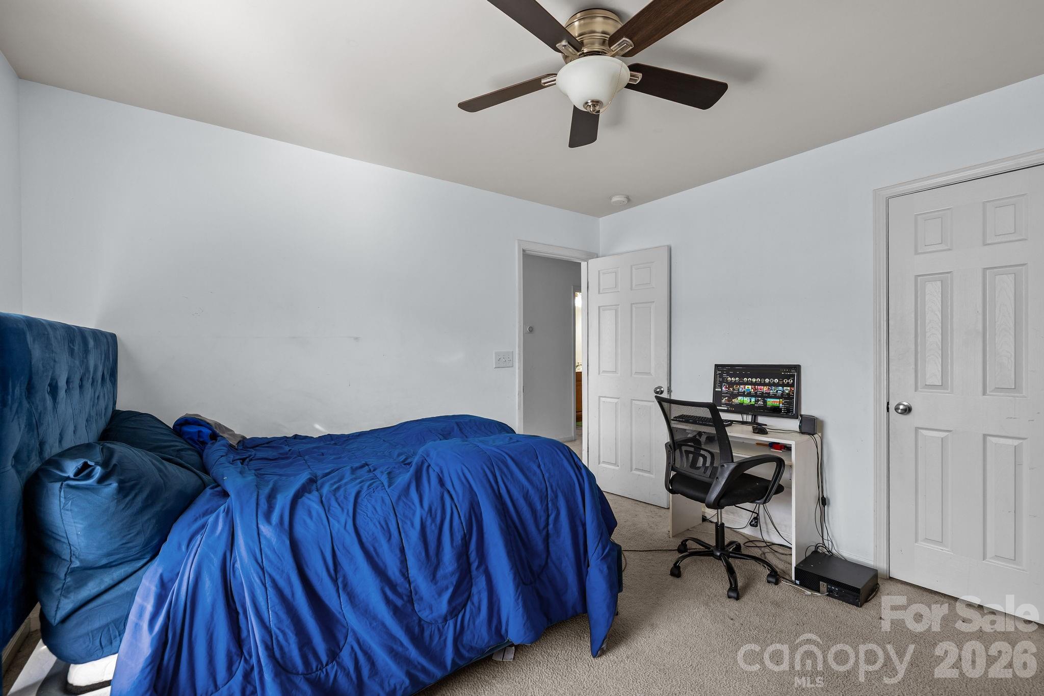 Charlotte Pines - Residential