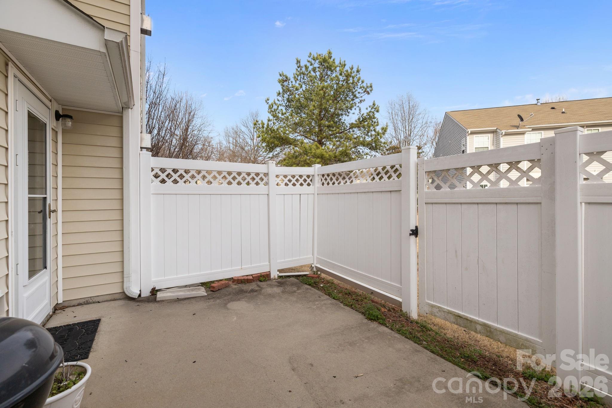 Charlotte Pines - Residential