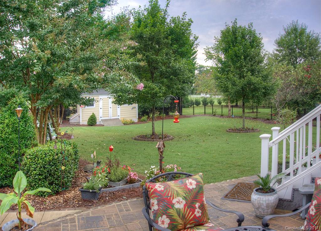 Riverfront - Residential