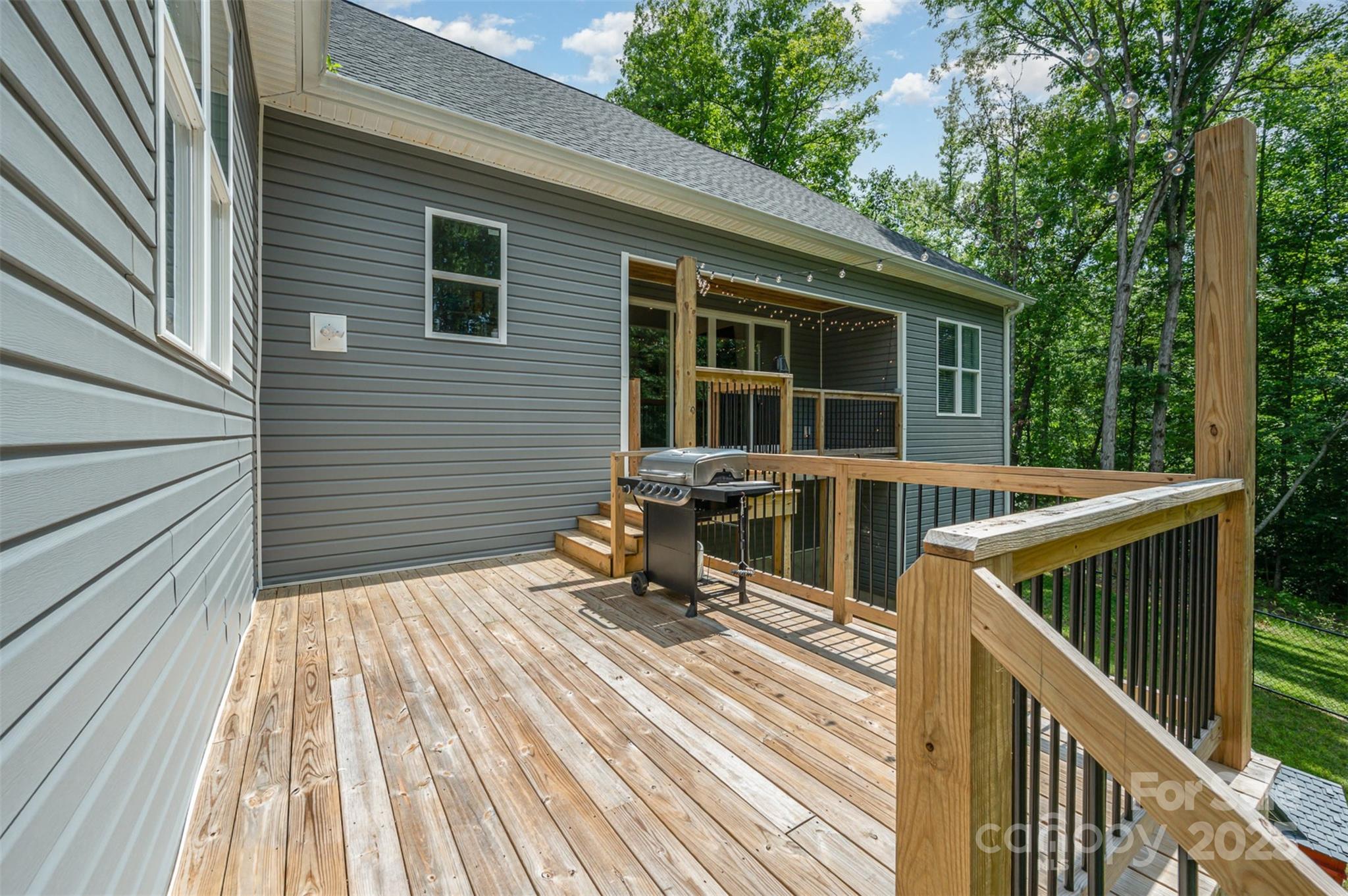 Magnolia - Residential