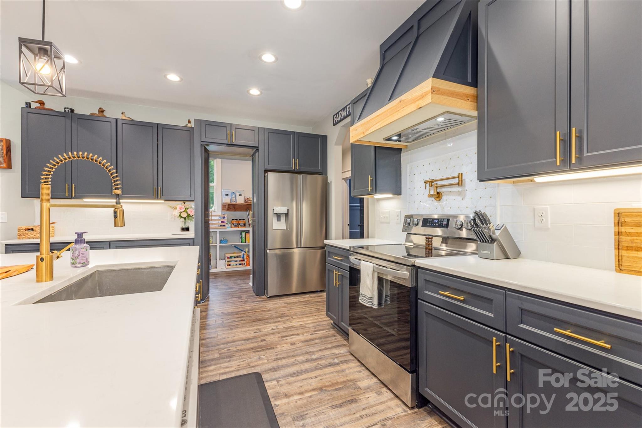 Magnolia - Residential