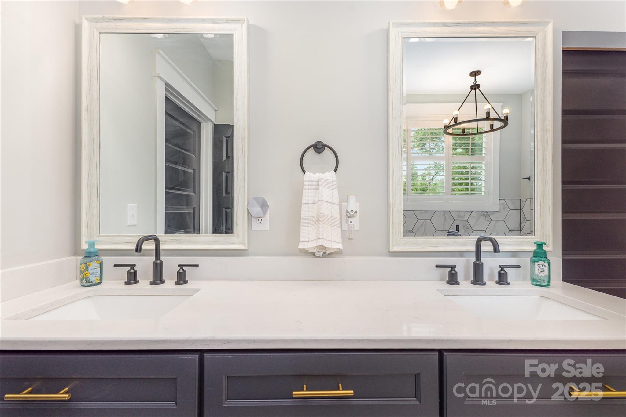 Magnolia - Residential