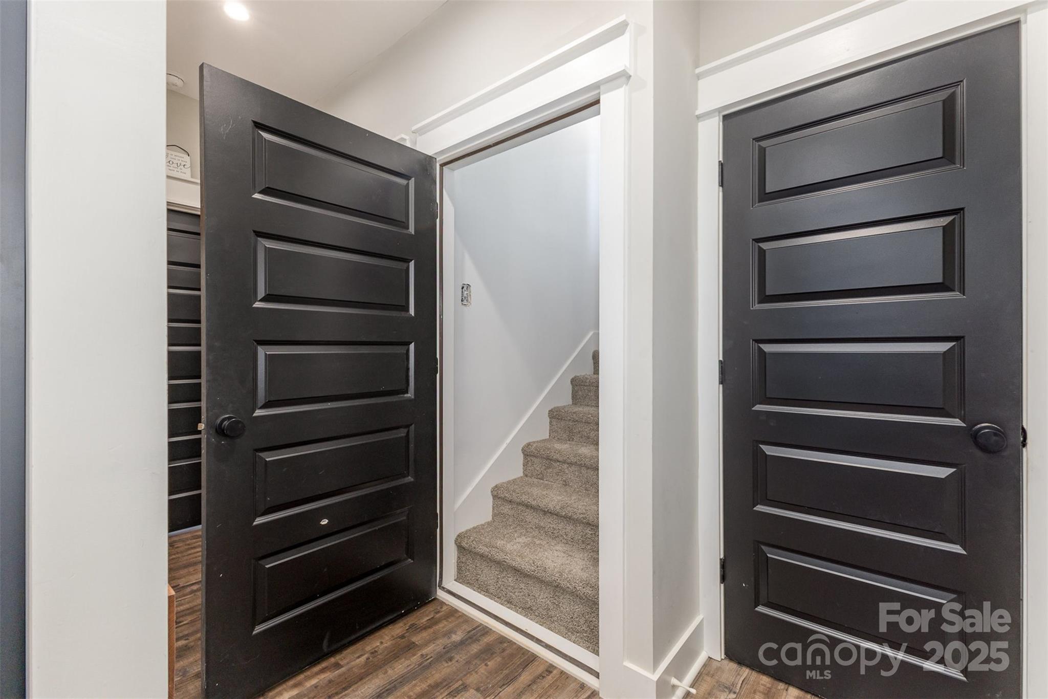 Magnolia - Residential