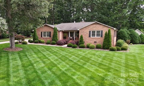 1695 Arden Drive Lincolnton NC 28092