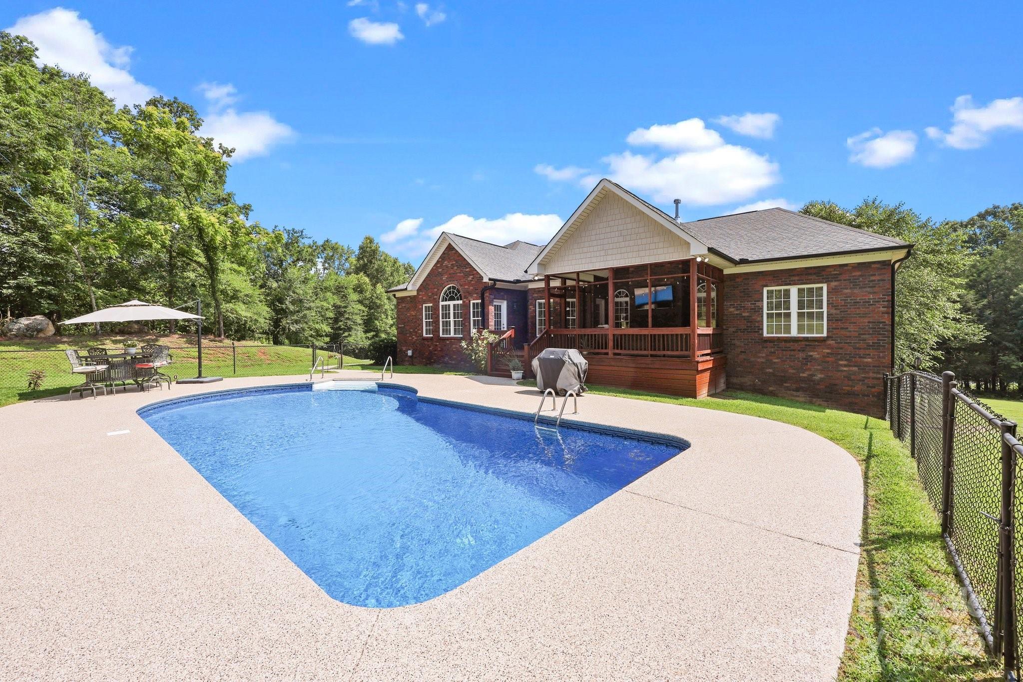 Cedarbrook Acres - Residential