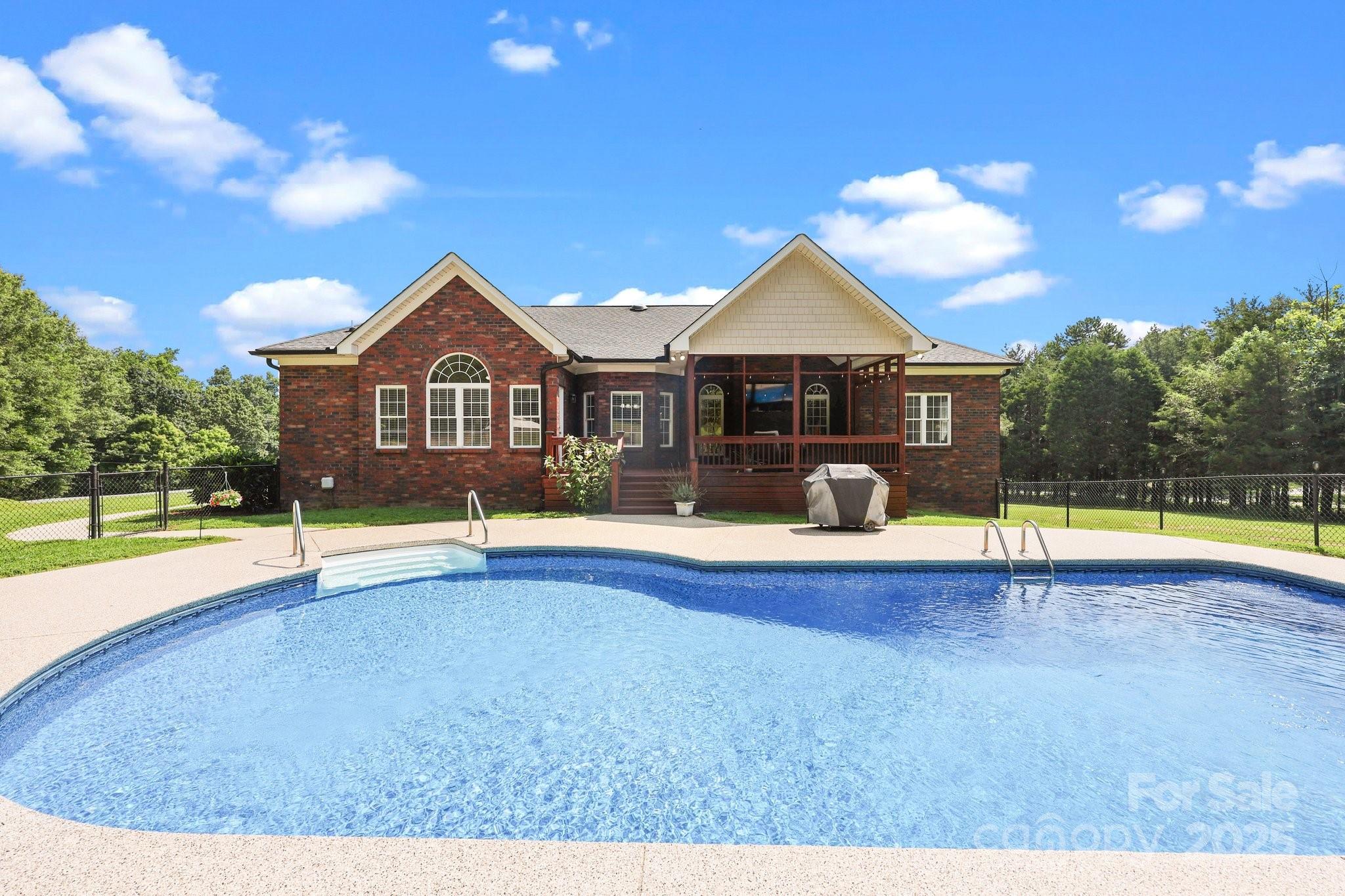 Cedarbrook Acres - Residential