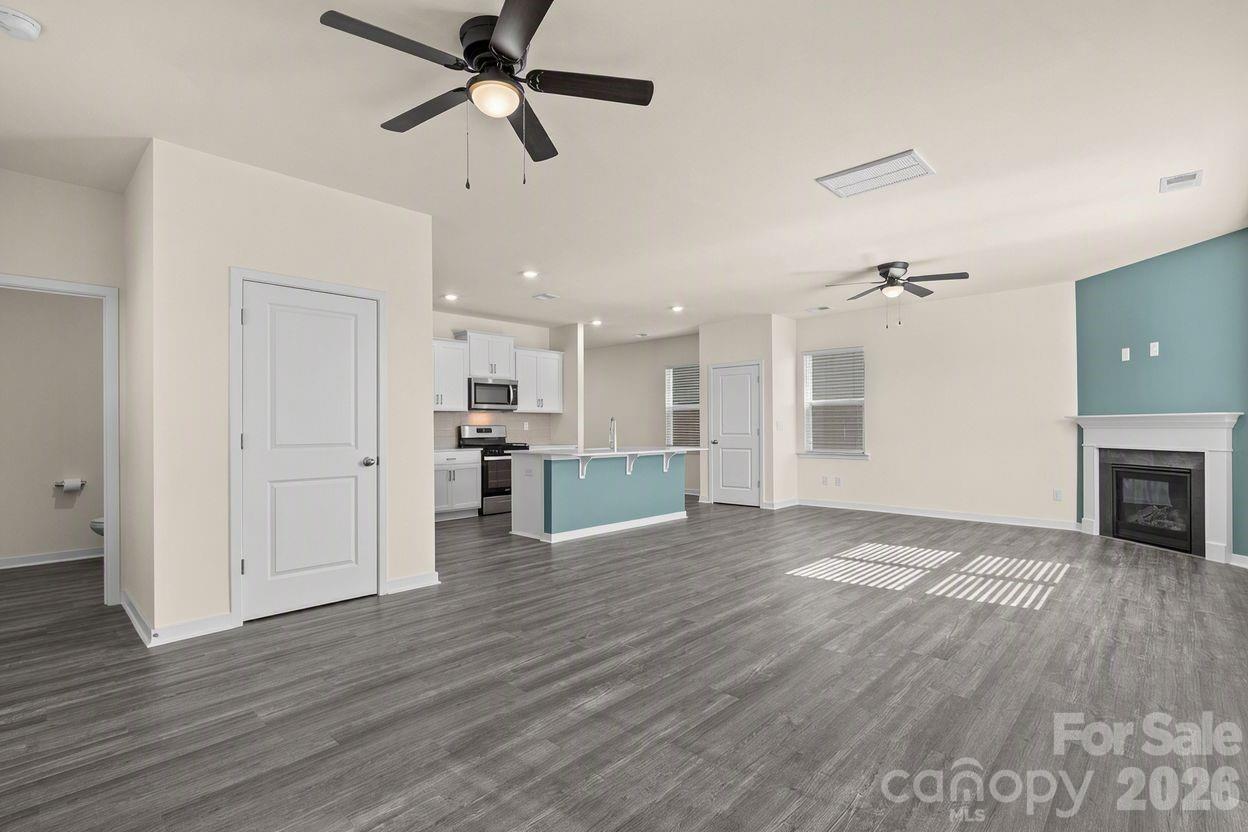 1414 5th Street Drive NE