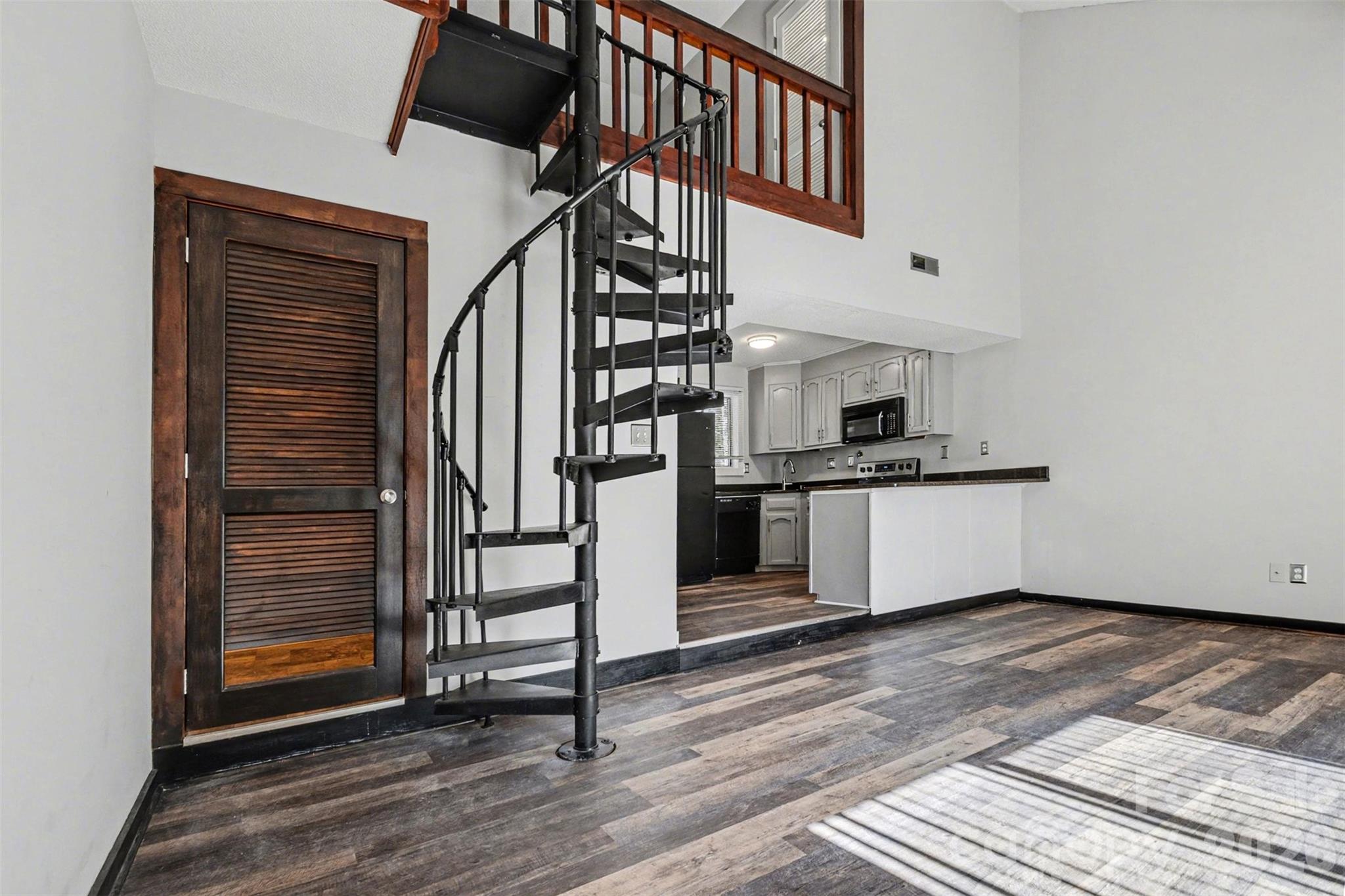 Willow Run - Residential