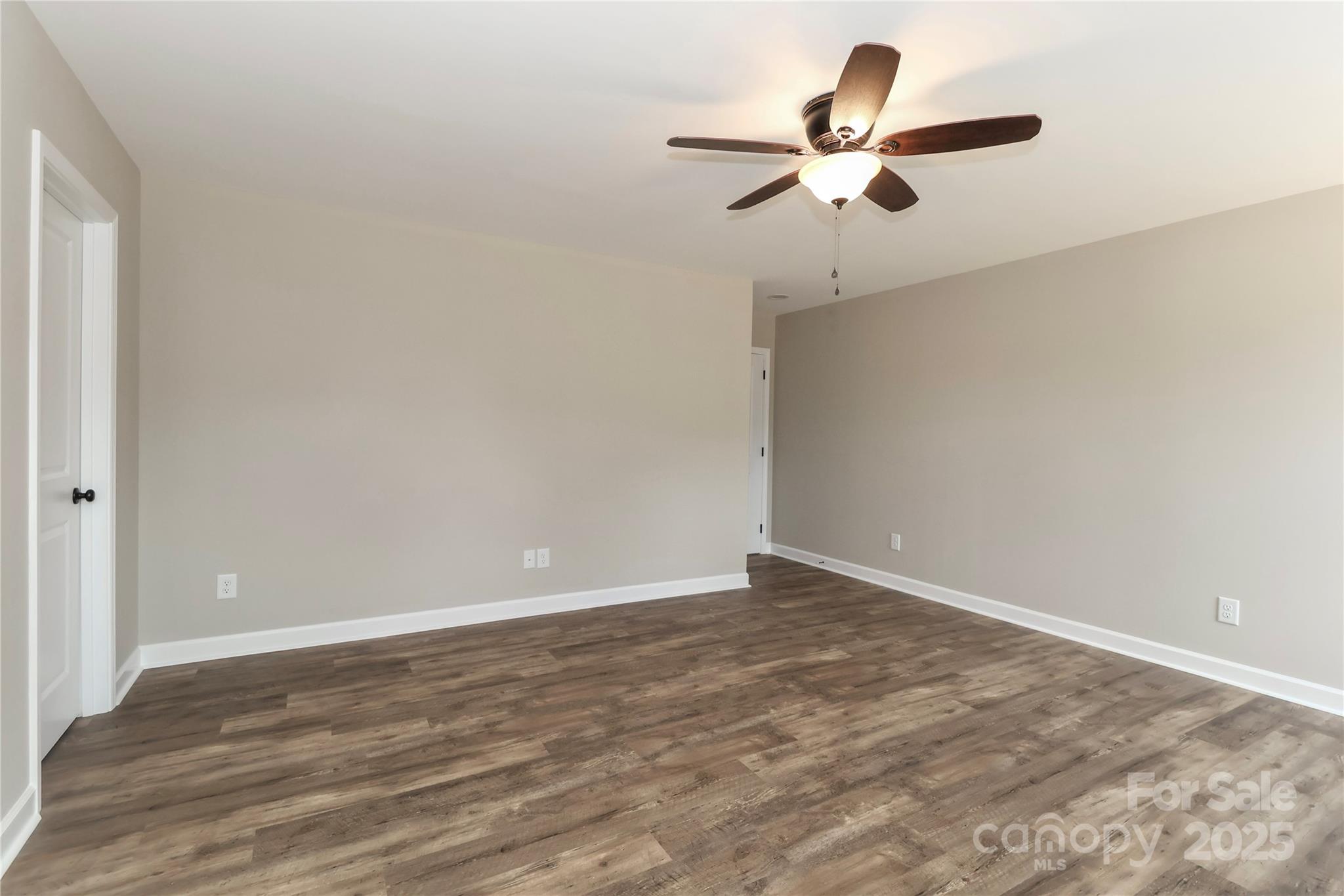 Lone Pine Meadows - Residential