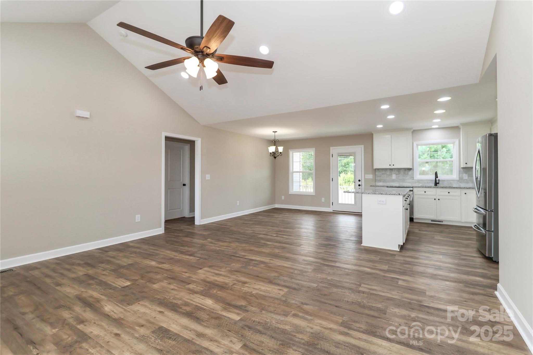 Lone Pine Meadows - Residential