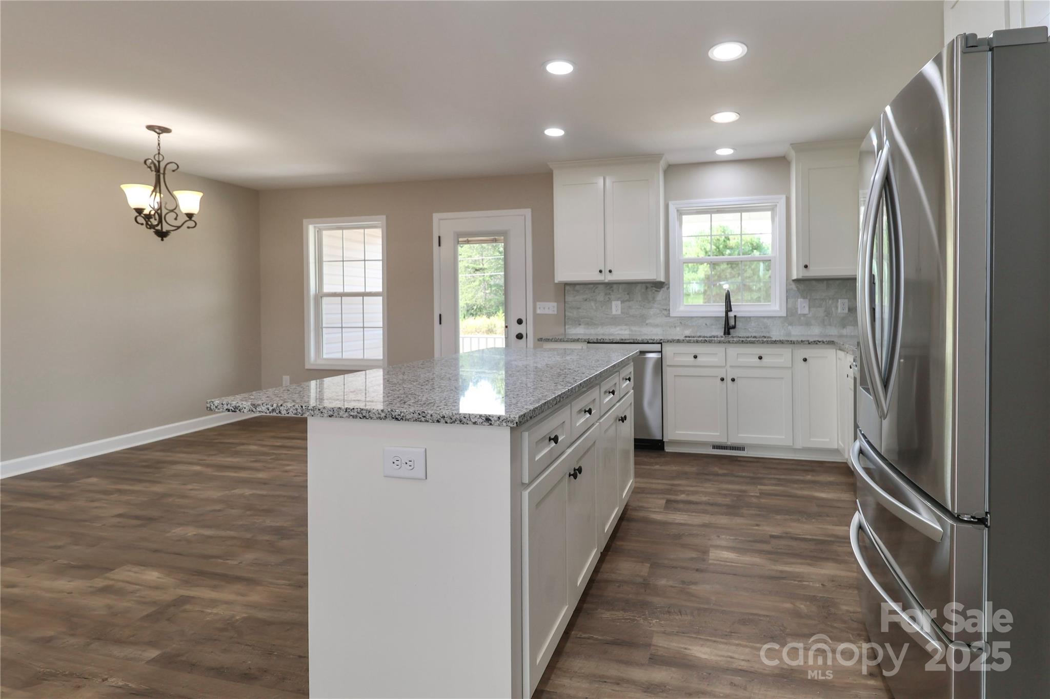 Lone Pine Meadows - Residential