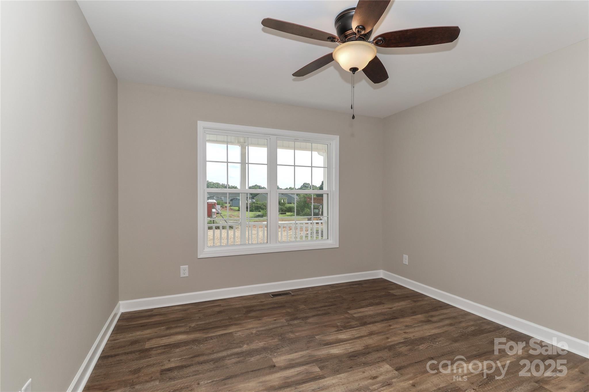 Lone Pine Meadows - Residential