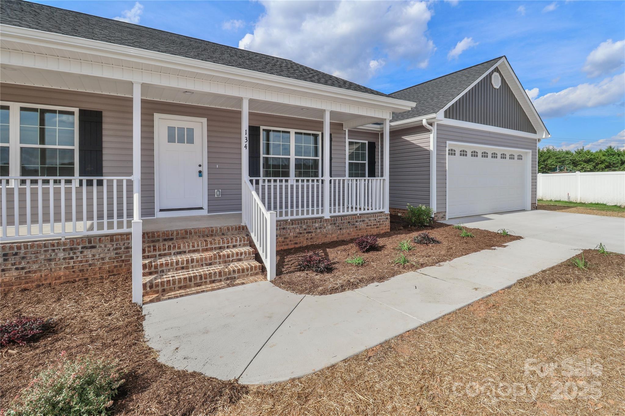 Lone Pine Meadows - Residential